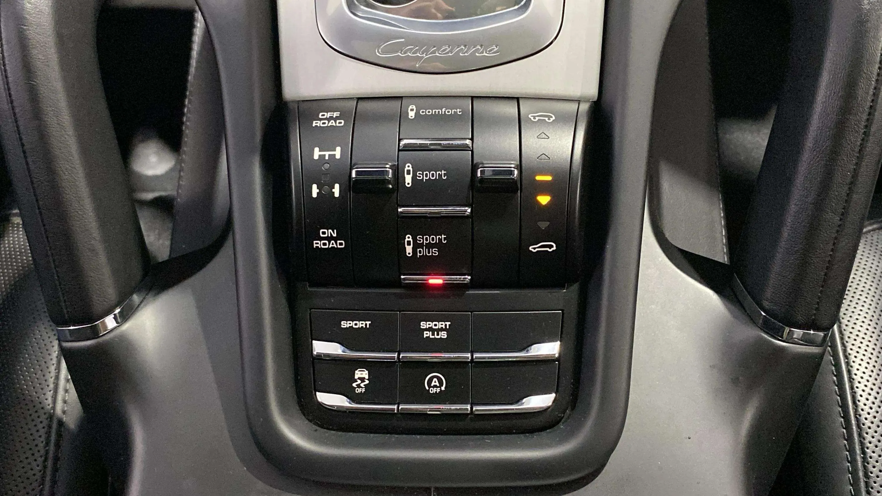 Porsche Cayenne Turbo - foto 34