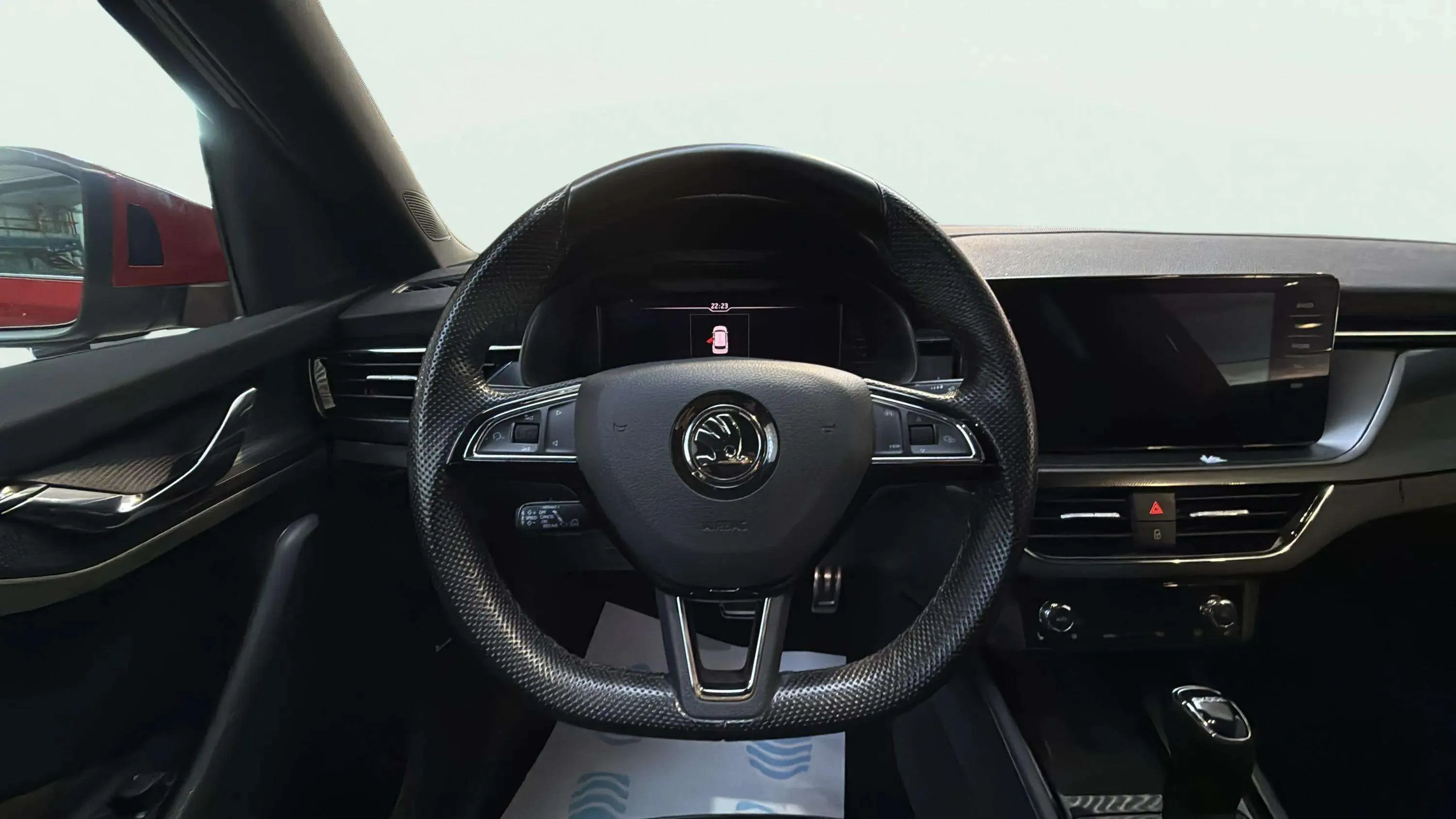 Škoda Kamiq 1.6 TDI DSG Sport - foto 14