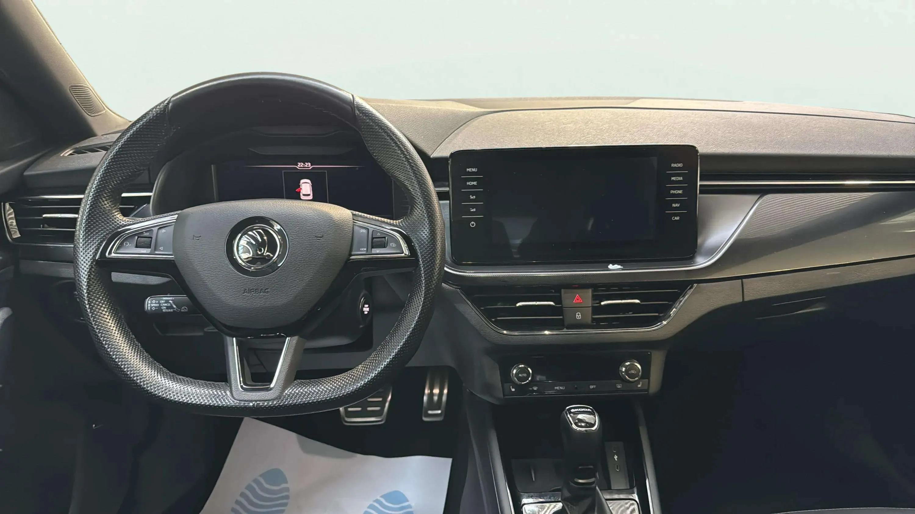 Škoda Kamiq 1.6 TDI DSG Sport - foto 10