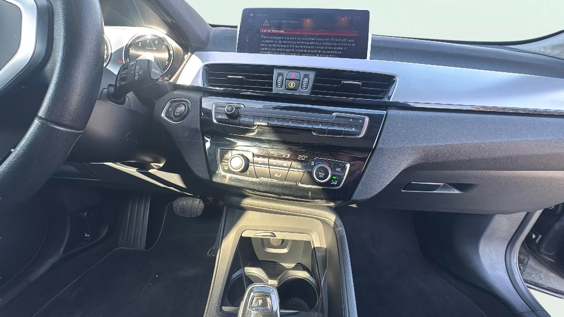 BMW X1 sDrive18i - foto 6