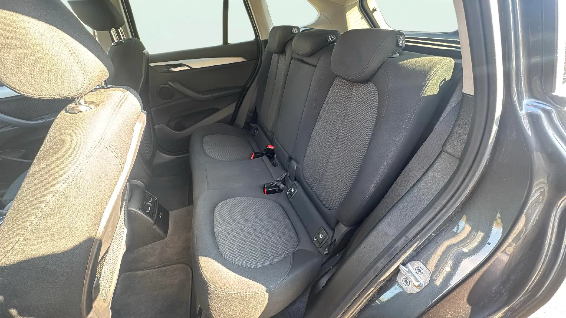 BMW X1 sDrive18i - foto 10