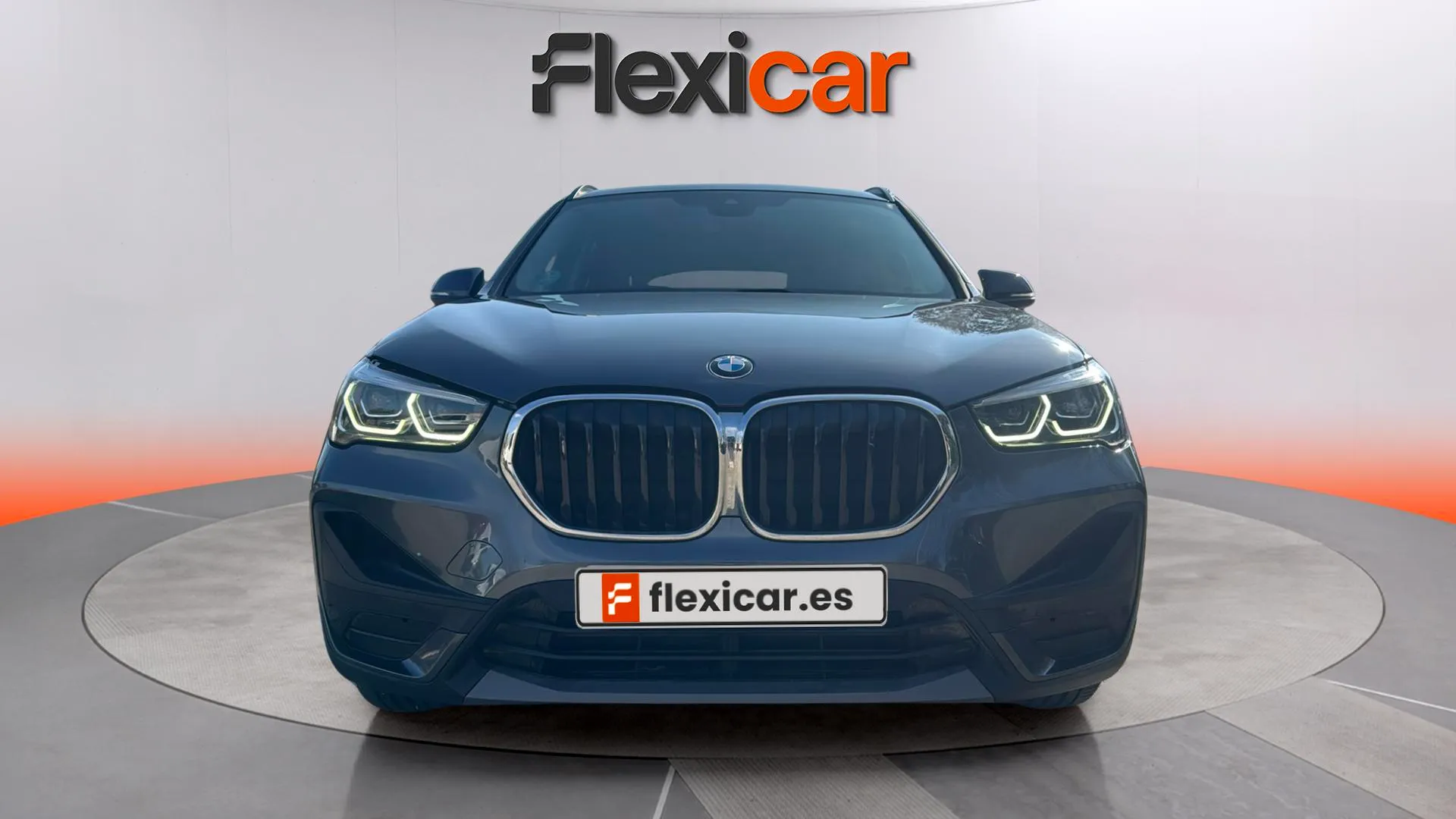 BMW X1 sDrive18i - foto 2