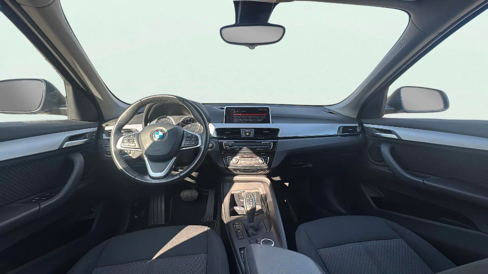 BMW X1 sDrive18i - foto 13