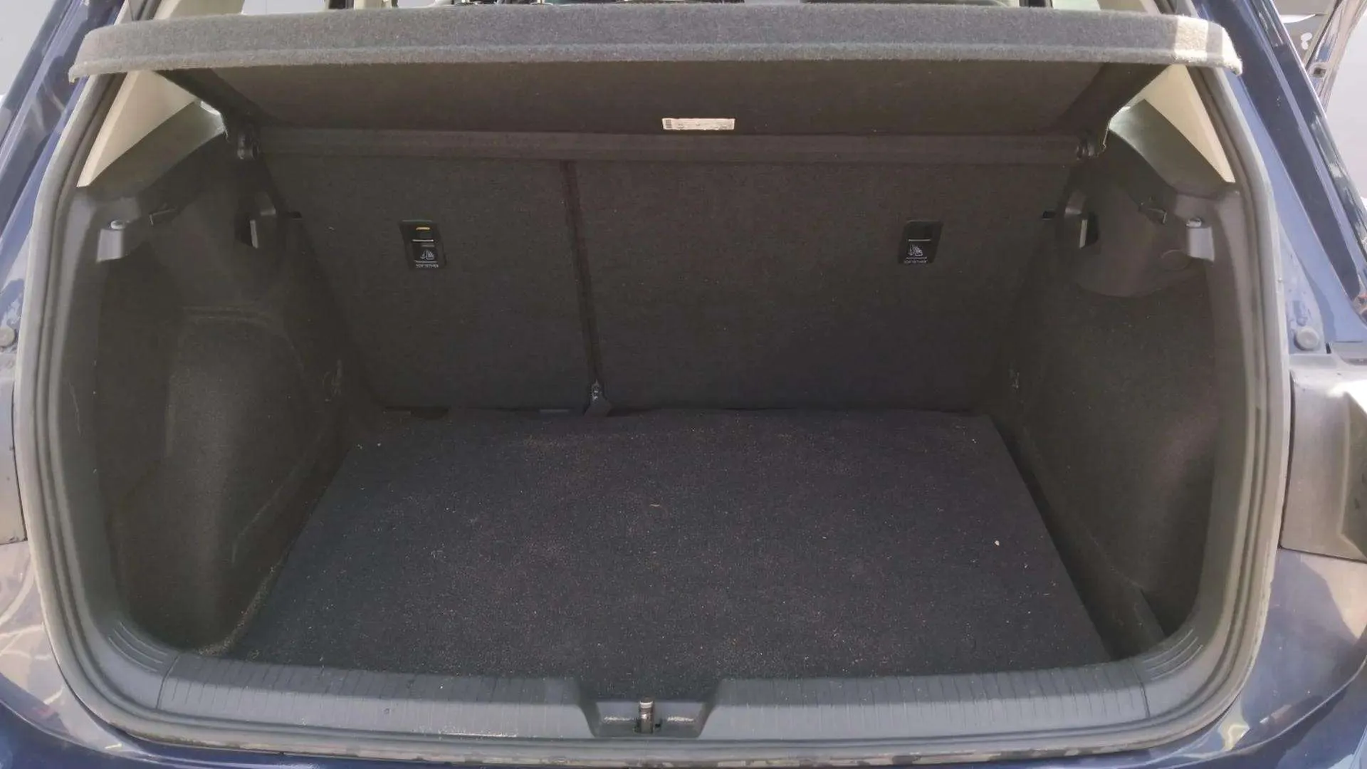 Volkswagen Golf 2.0 TDI - foto 6