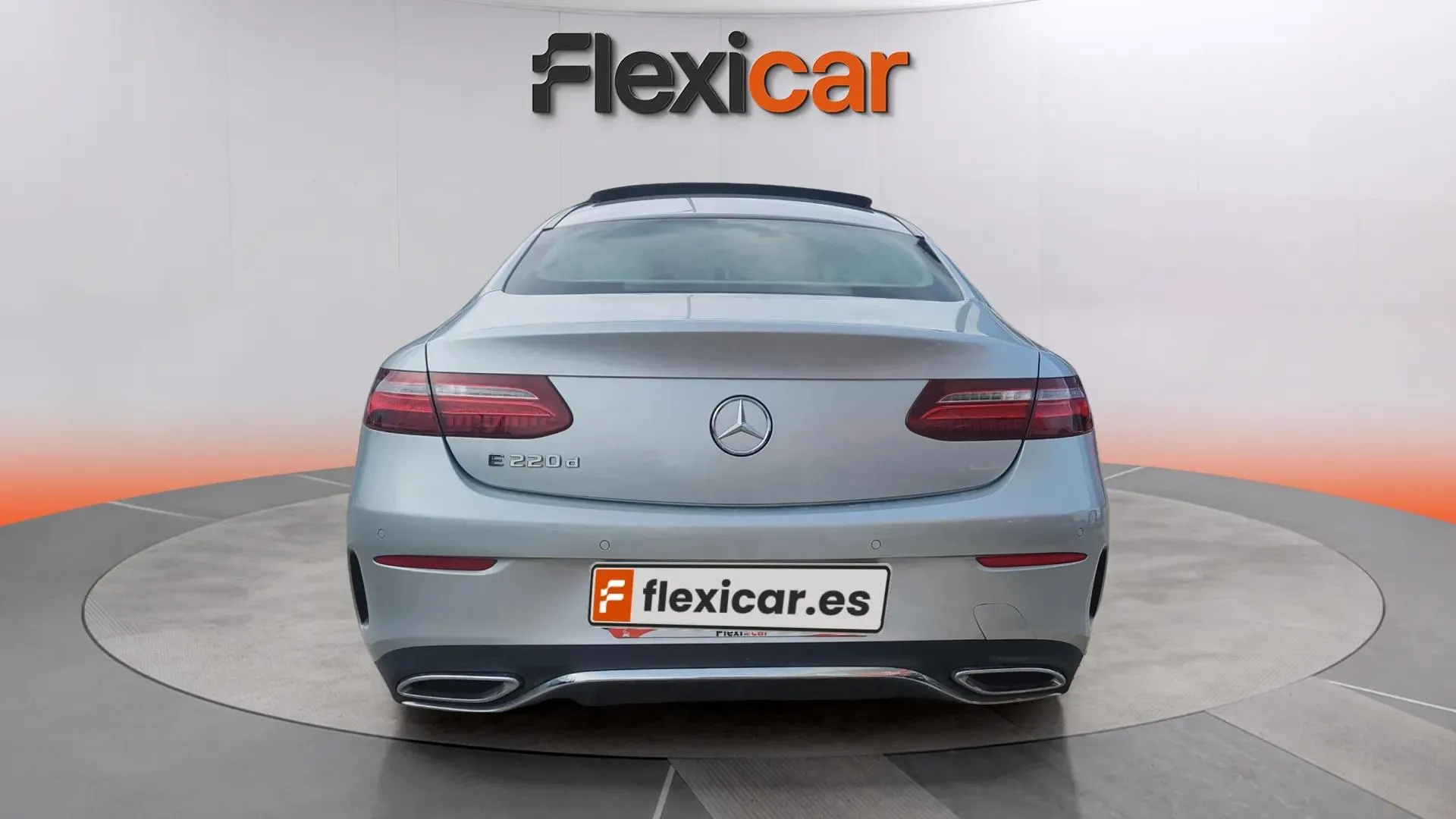 Mercedes-Benz Clase E Coupé E 220 d - foto 4