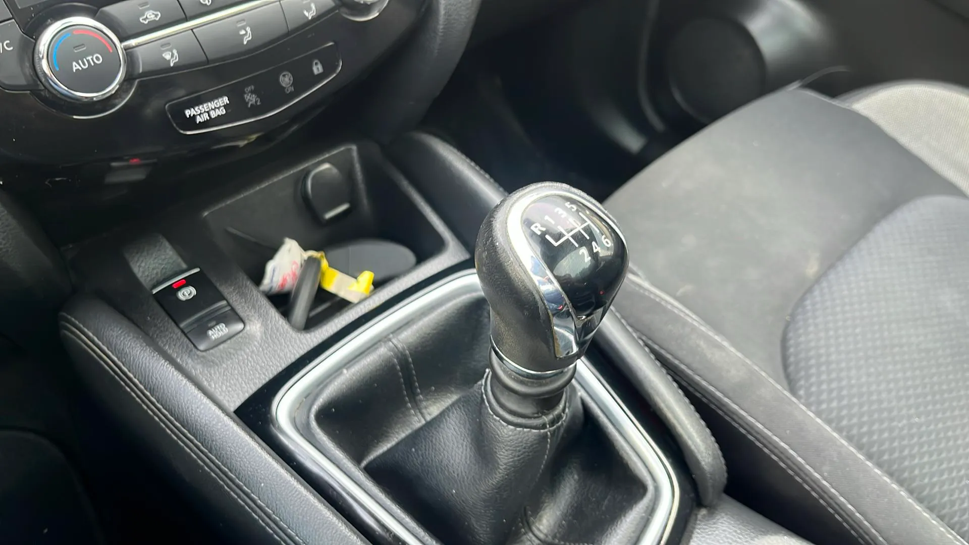 Nissan Qashqai DIG-T E6D Acenta - foto 17