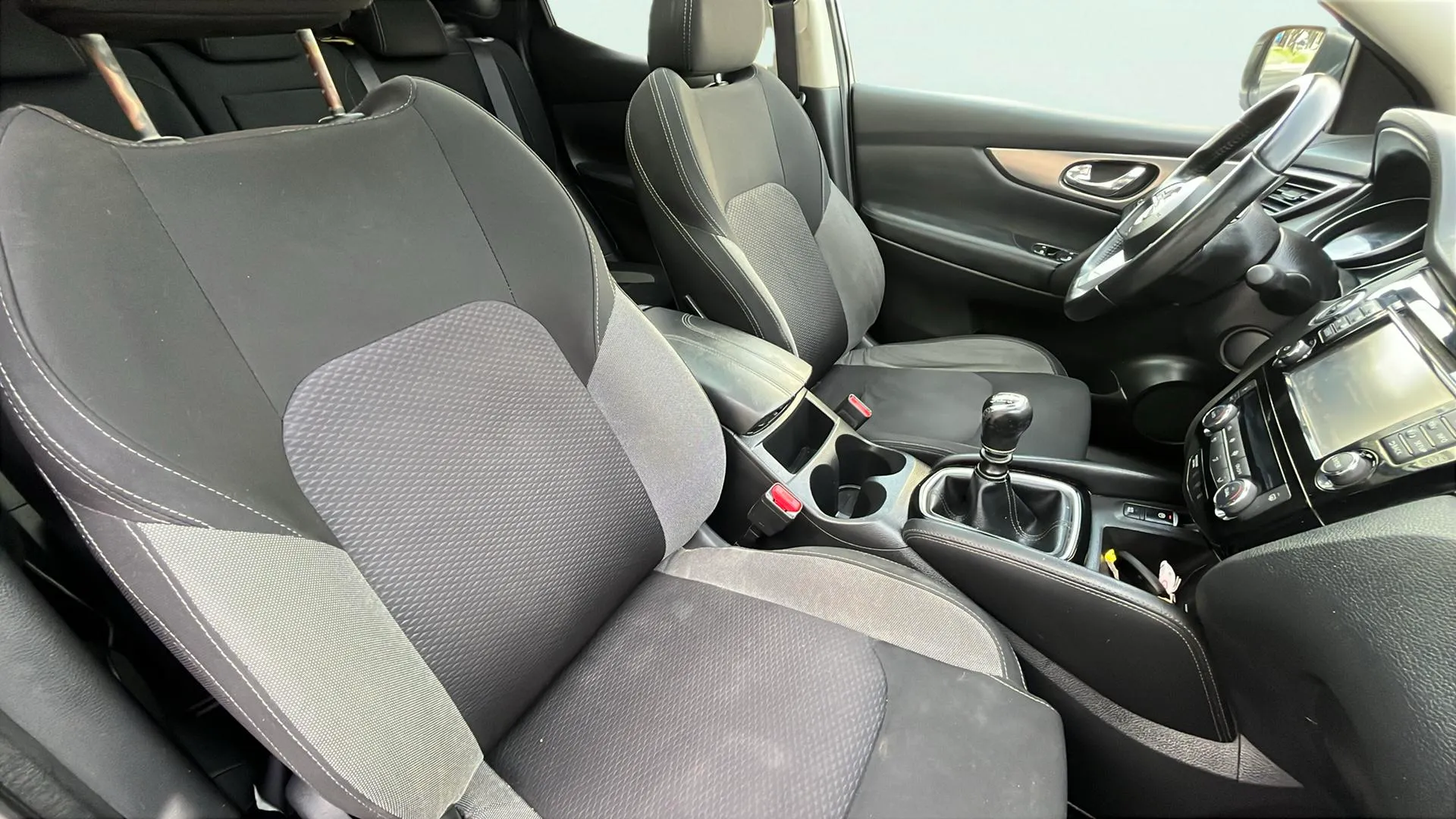 Nissan Qashqai DIG-T E6D Acenta - foto 19