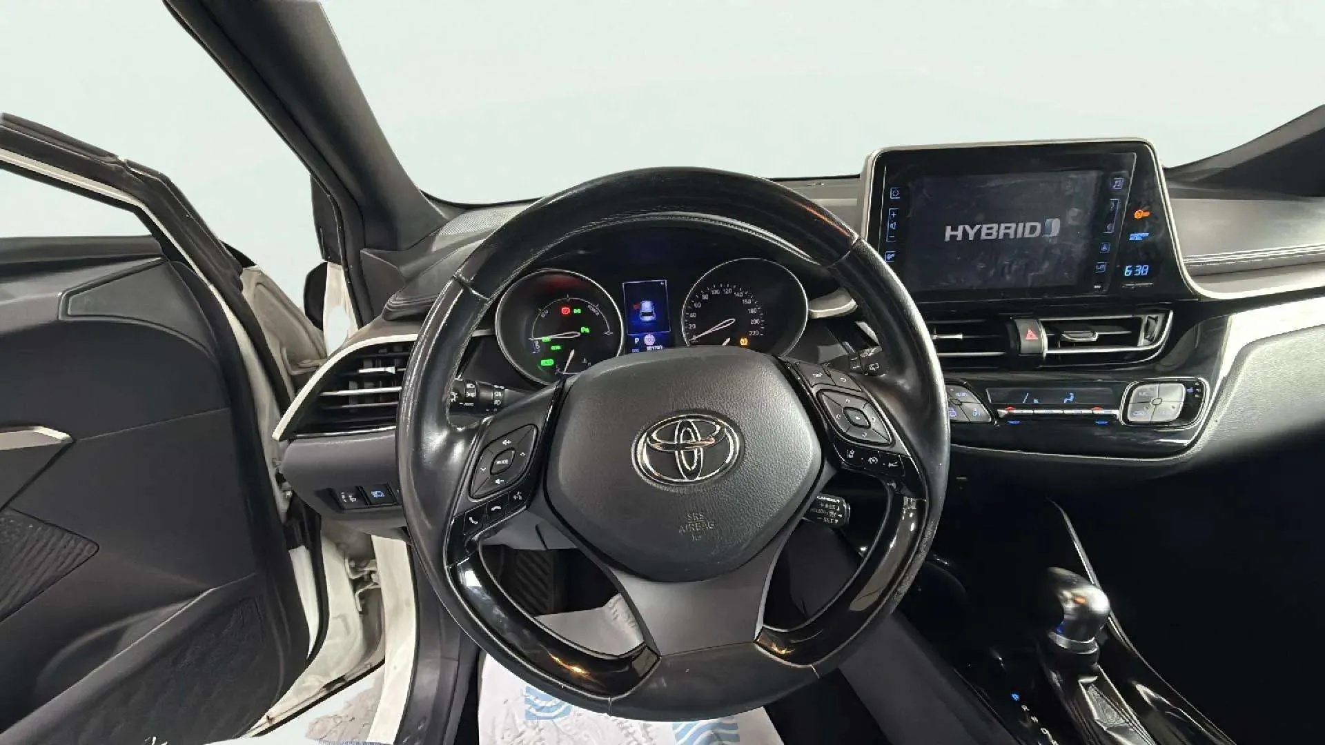 Toyota C-HR 1.8 125H Advance - foto 8
