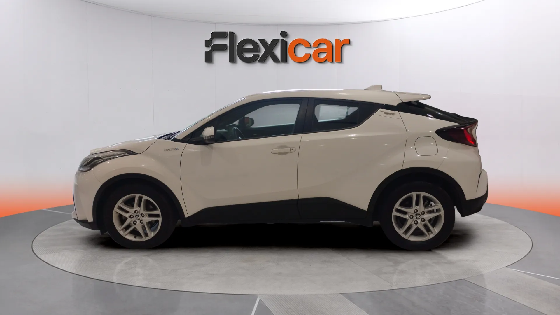Toyota C-HR 1.8 125H Active - foto 4
