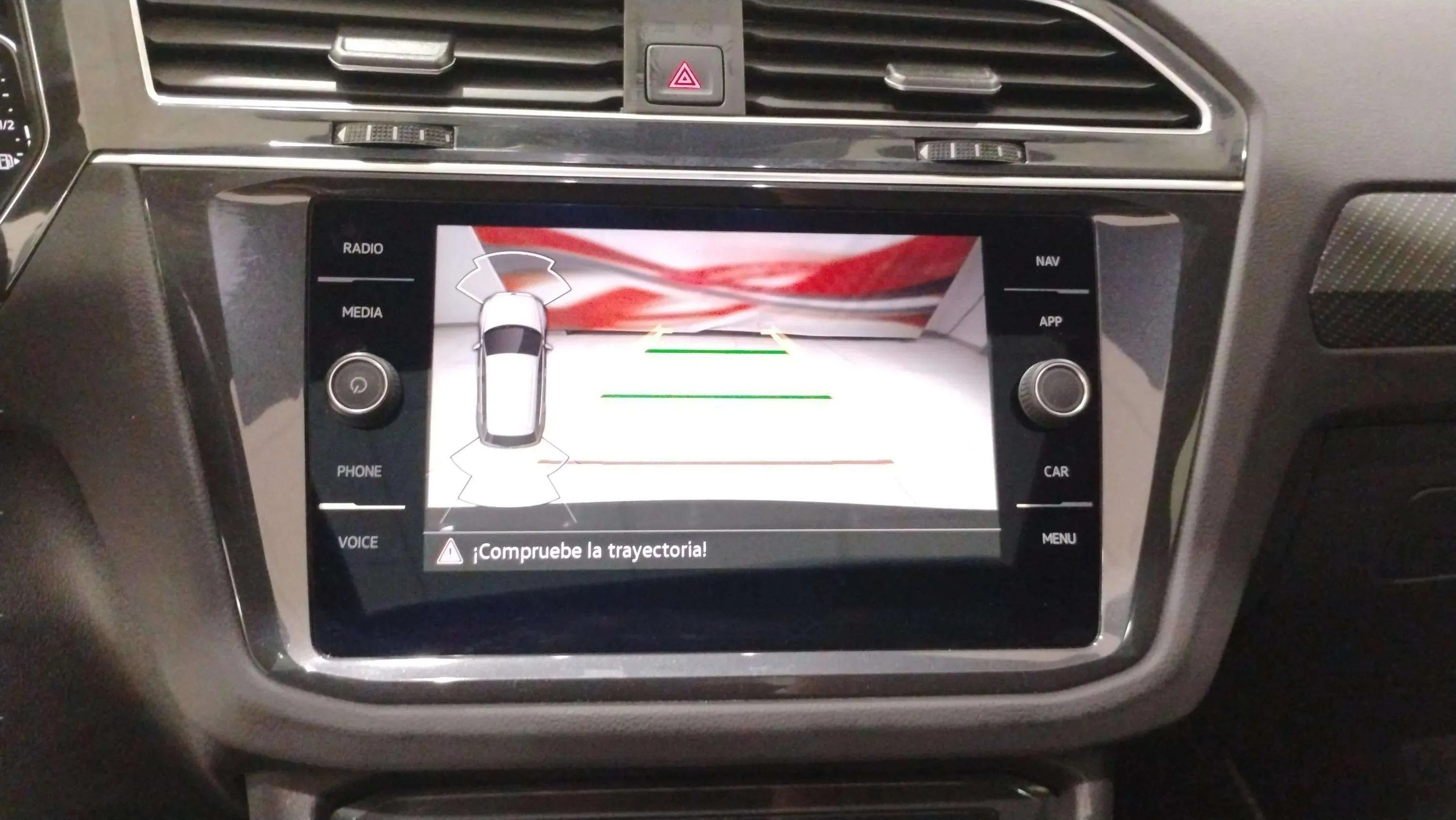 Volkswagen Tiguan R-Line 1.4 TSI eHybrid DSG - foto 17