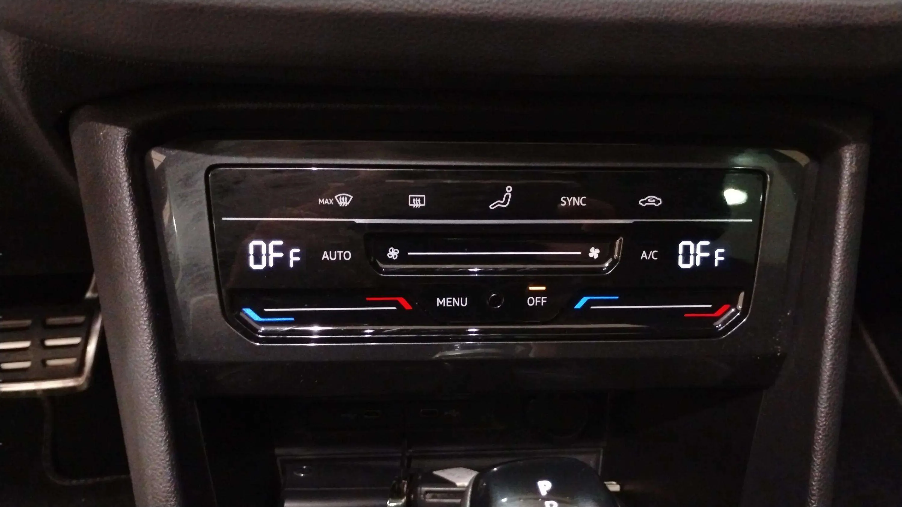 Volkswagen Tiguan R-Line 1.4 TSI eHybrid DSG - foto 14