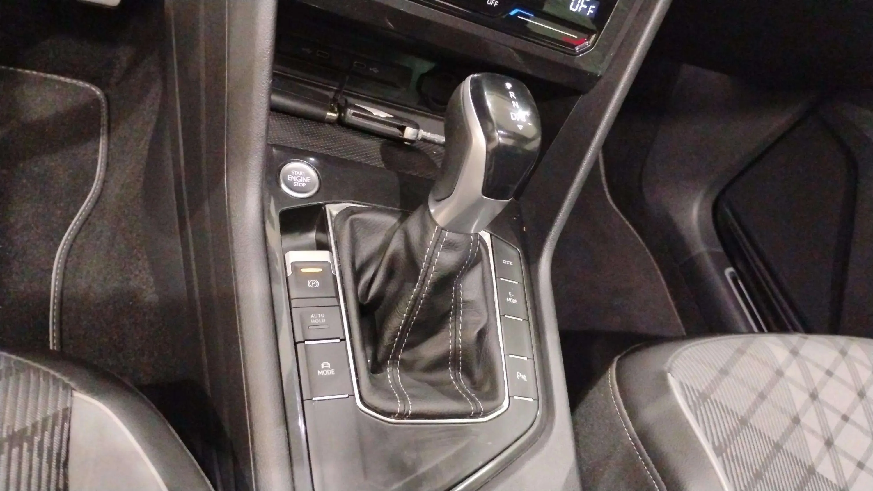 Volkswagen Tiguan R-Line 1.4 TSI eHybrid DSG - foto 13