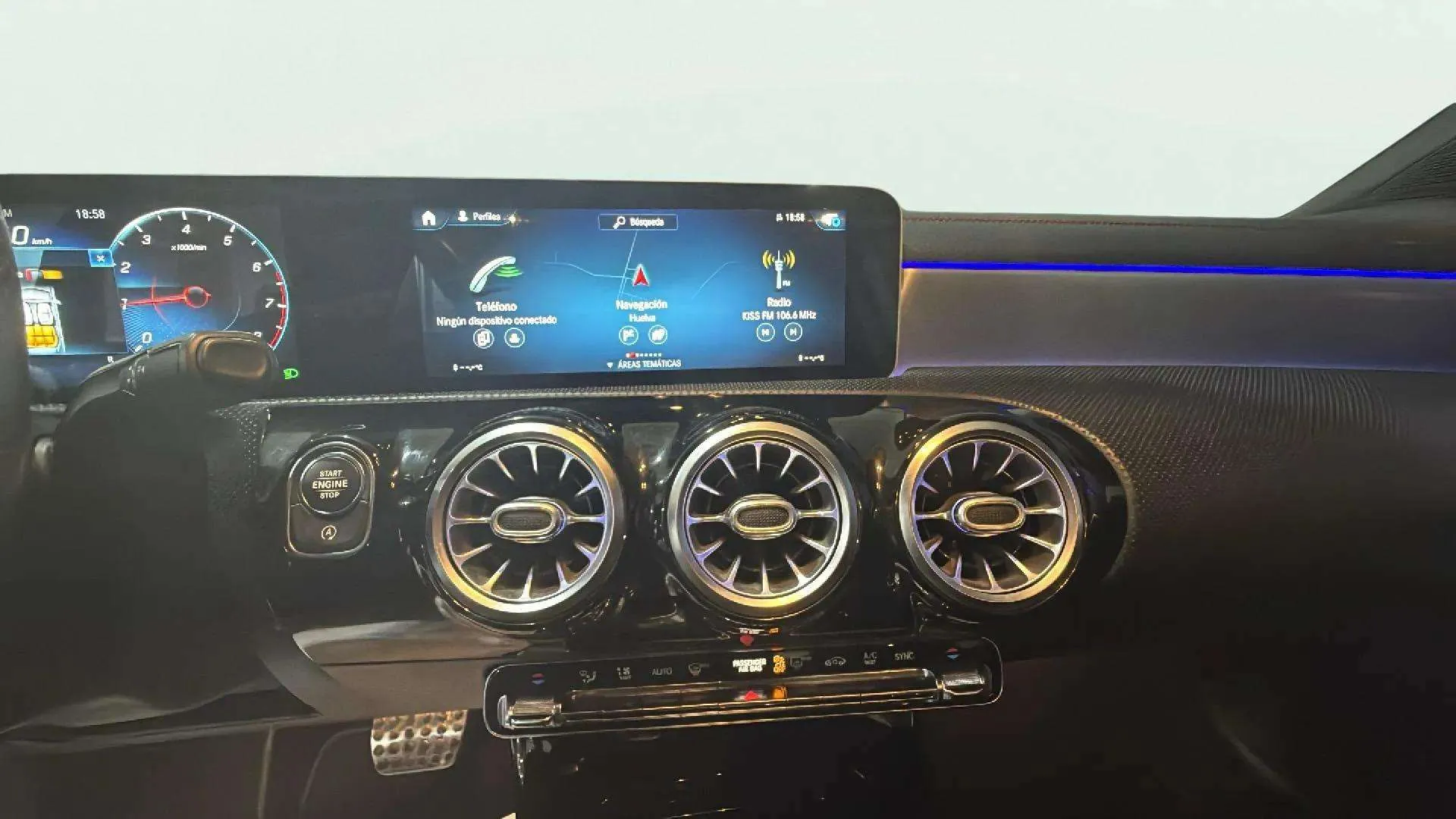 Mercedes-Benz CLA 200 Shooting Brake - foto 10
