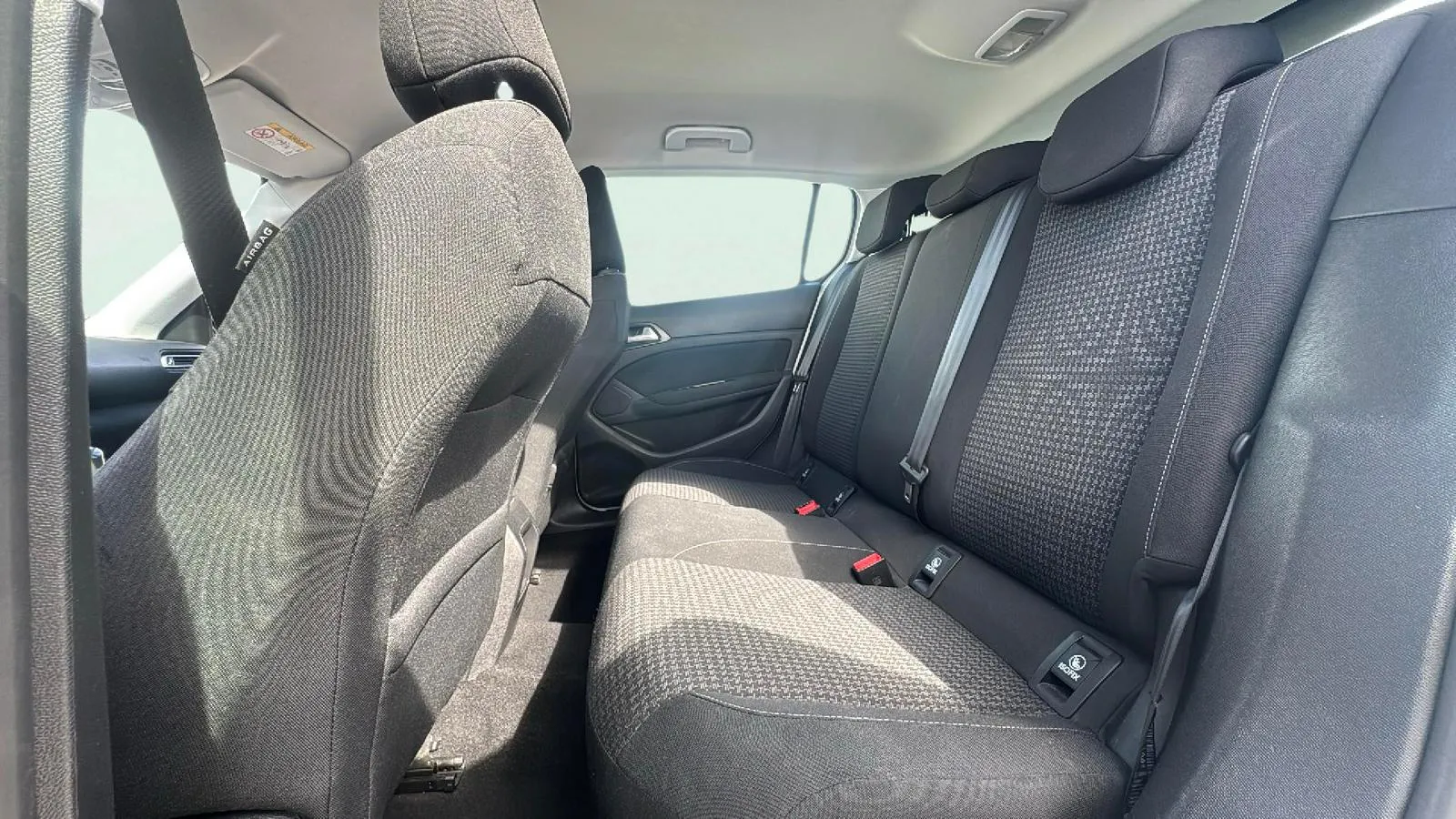 Peugeot 308 Business Line BlueHDi - foto 10