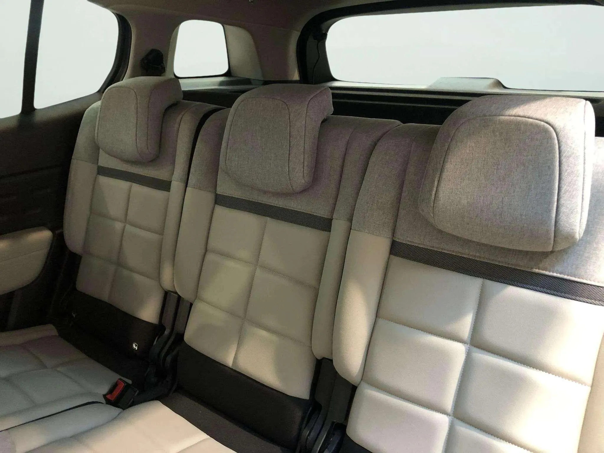 Citroën C5 Aircross 225 e-EAT8 Shine - foto 11