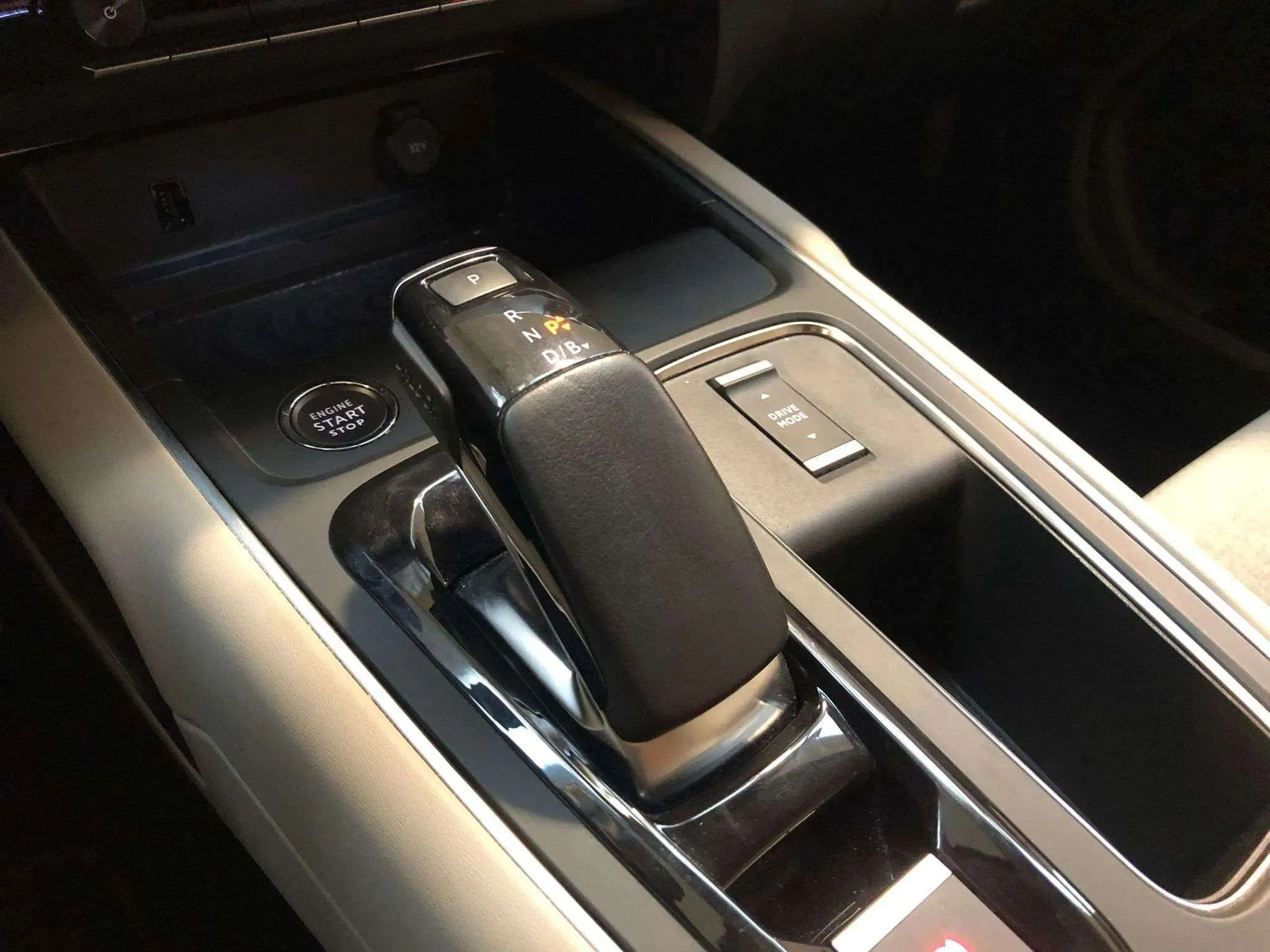 Citroën C5 Aircross 225 e-EAT8 Shine - foto 12