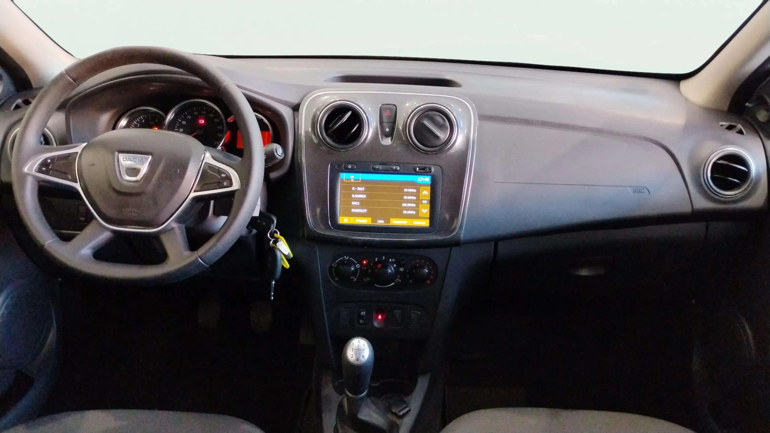 Dacia Sandero Stepway Essential TCe SS - foto 13