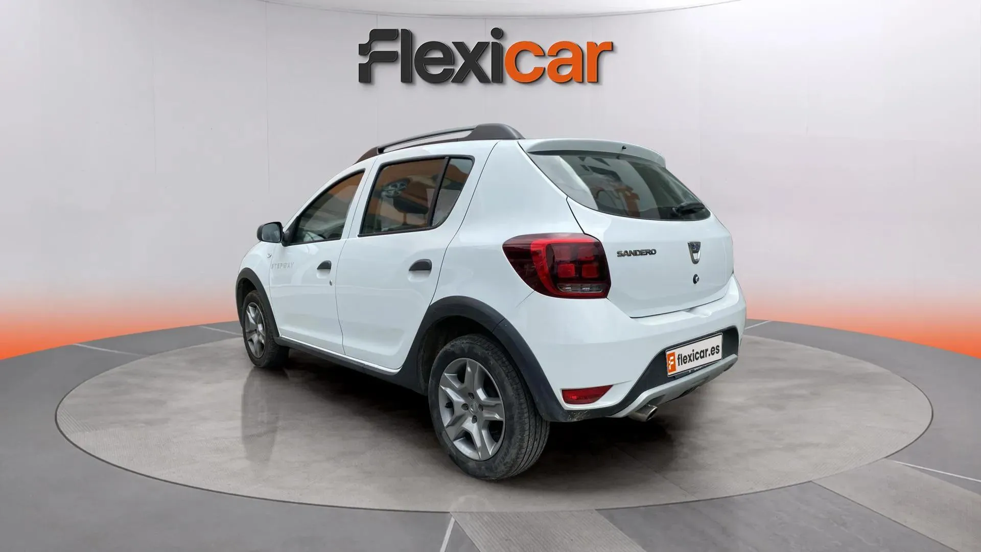 Dacia Sandero Stepway Essential TCe SS - foto 6