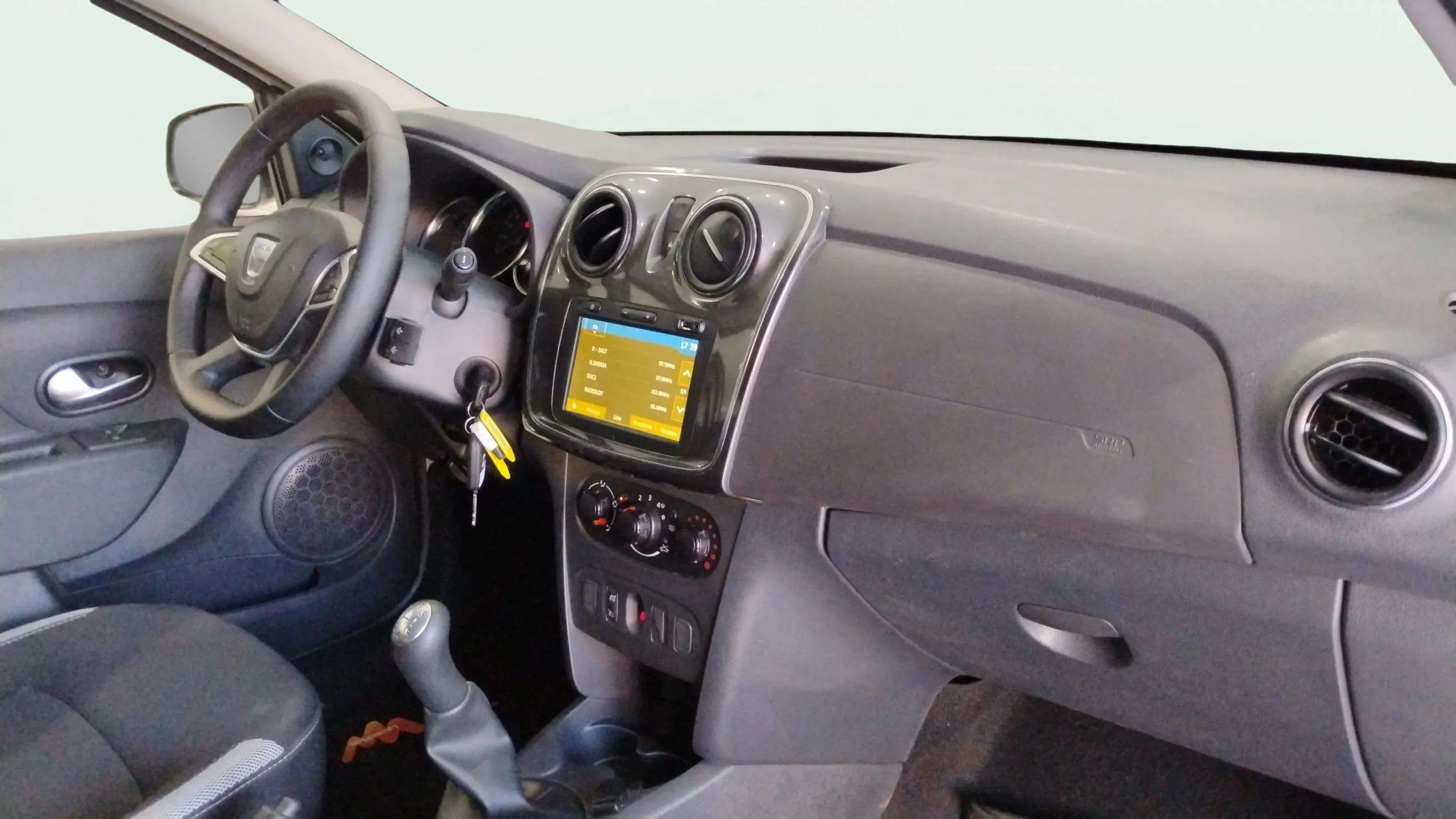 Dacia Sandero Stepway Essential TCe SS - foto 9