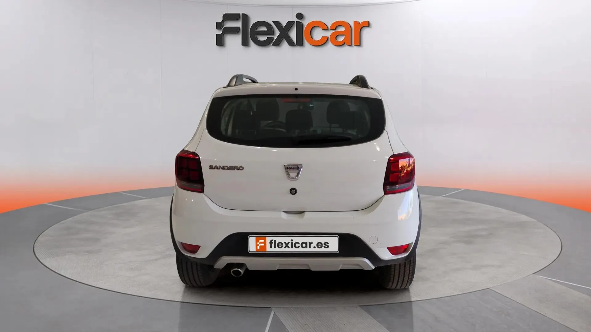 Dacia Sandero Stepway Essential TCe SS - foto 8