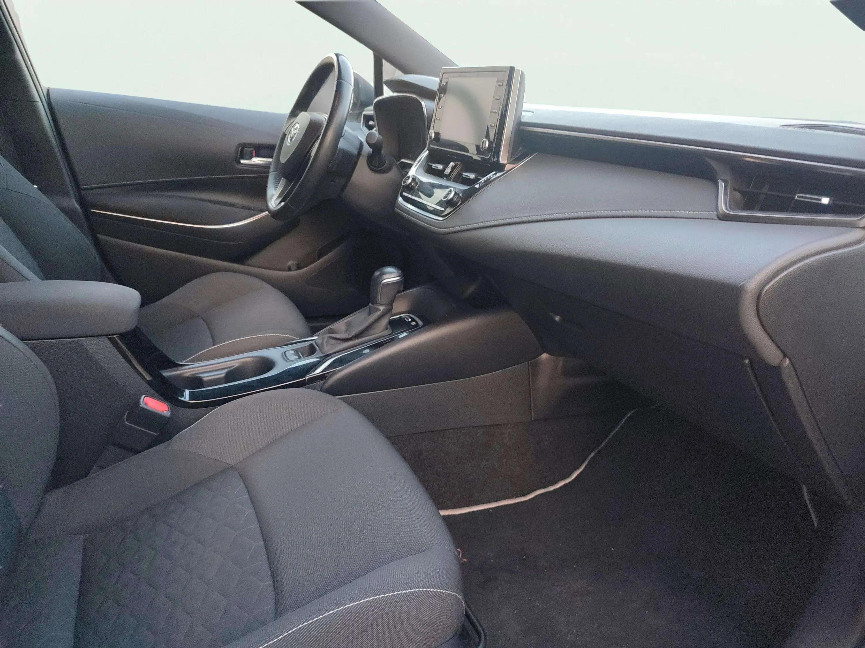 Toyota Corolla 1.8 125H Active Tech E-CVT - foto 10