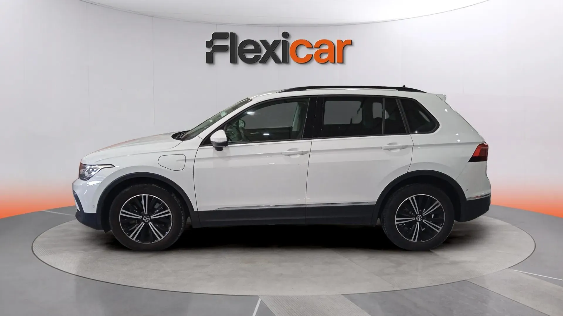Volkswagen Tiguan Life 1.4 TSI eHybrid DSG - foto 5