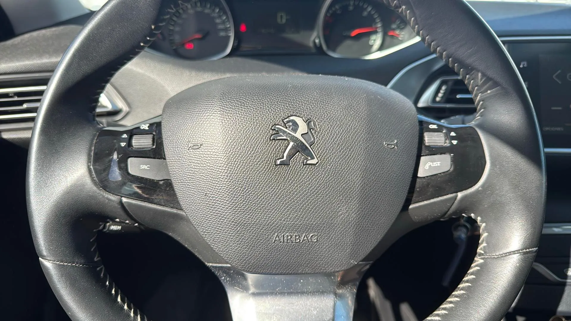 Peugeot 308 Business Line BlueHDi 100 - foto 7