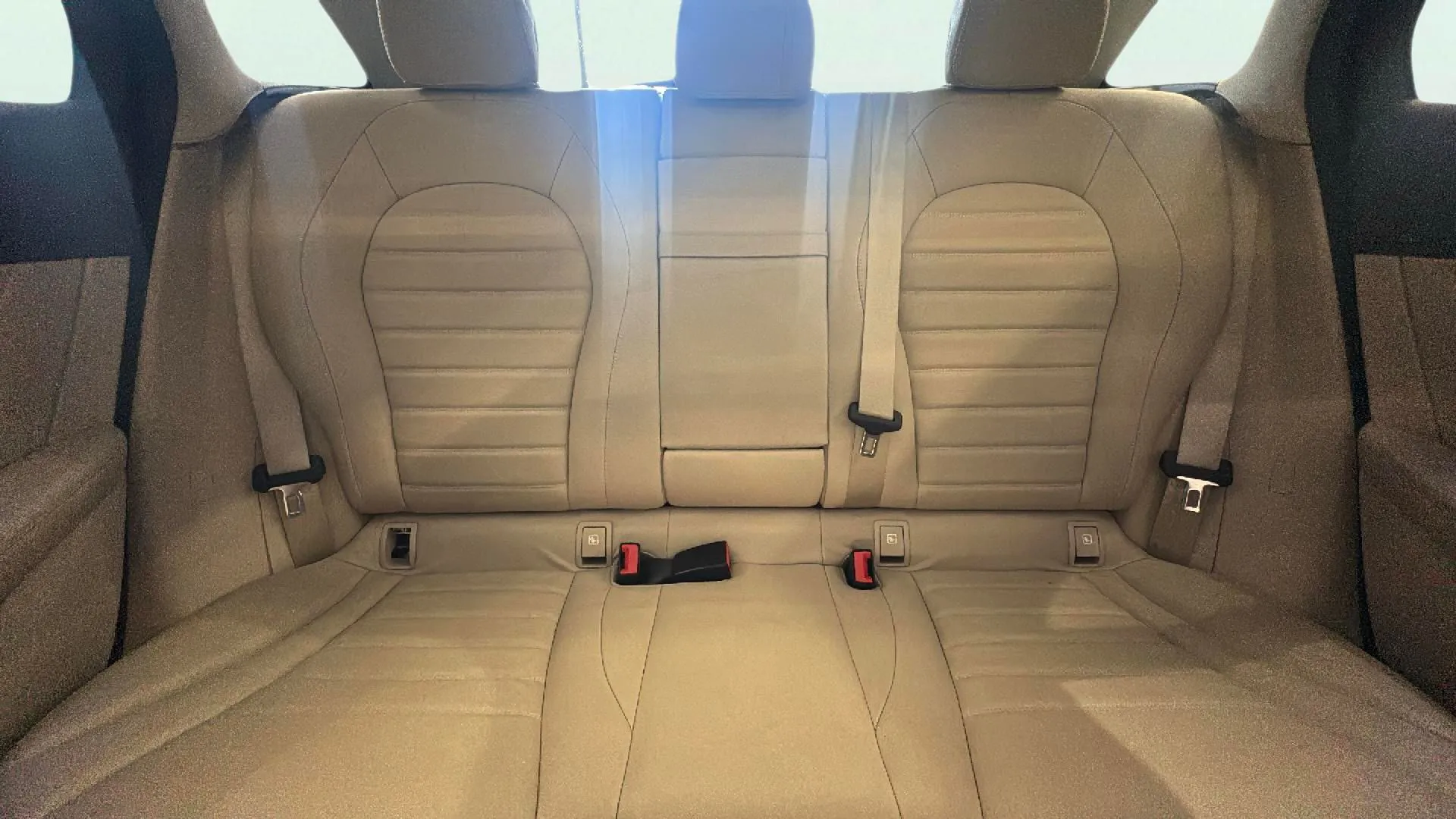 Mercedes-Benz GLC 300 de 4MATIC - foto 8