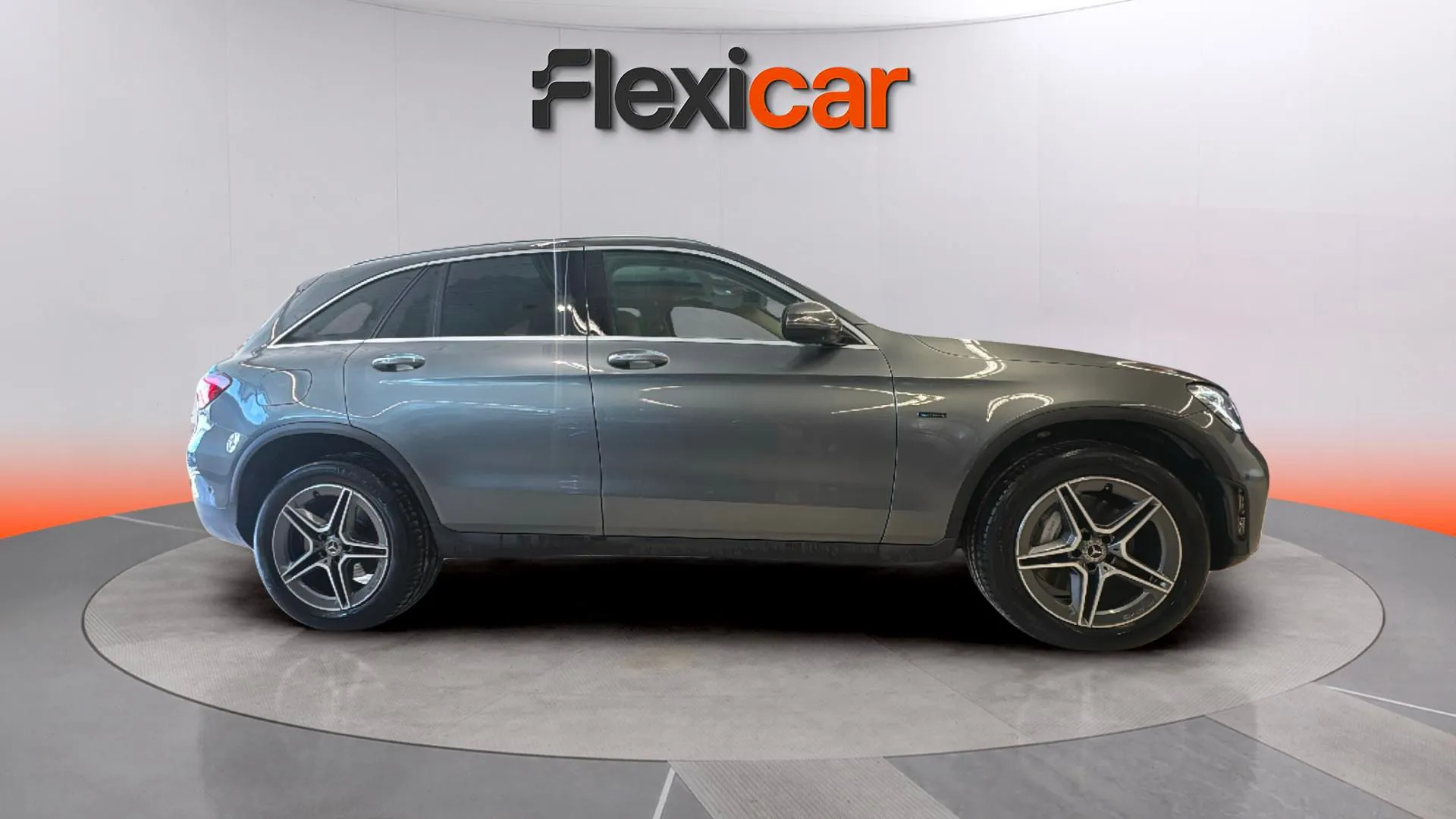 Mercedes-Benz GLC 300 de 4MATIC - foto 5