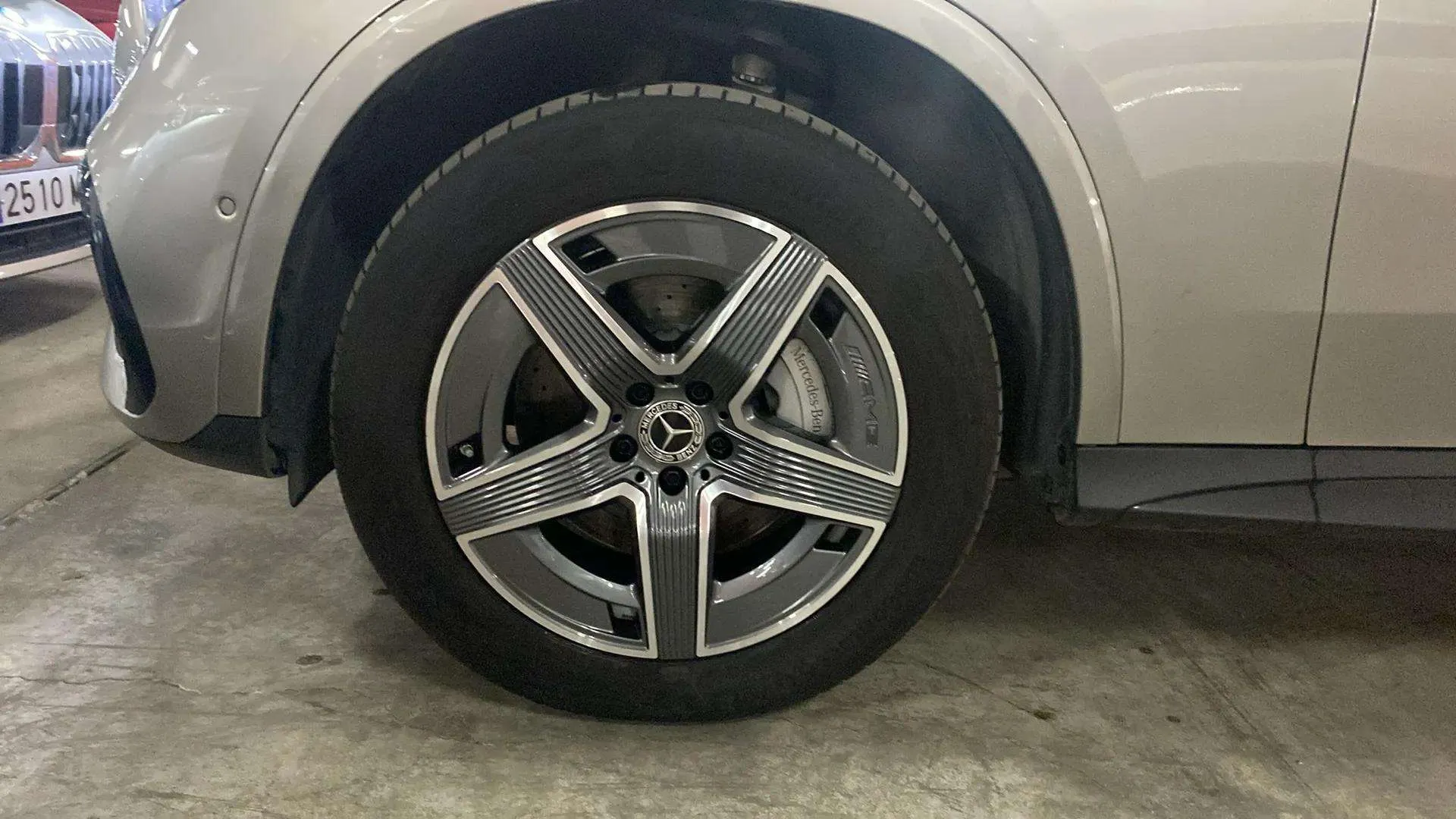 Mercedes-Benz GLC 300 e 4MATIC - foto 33