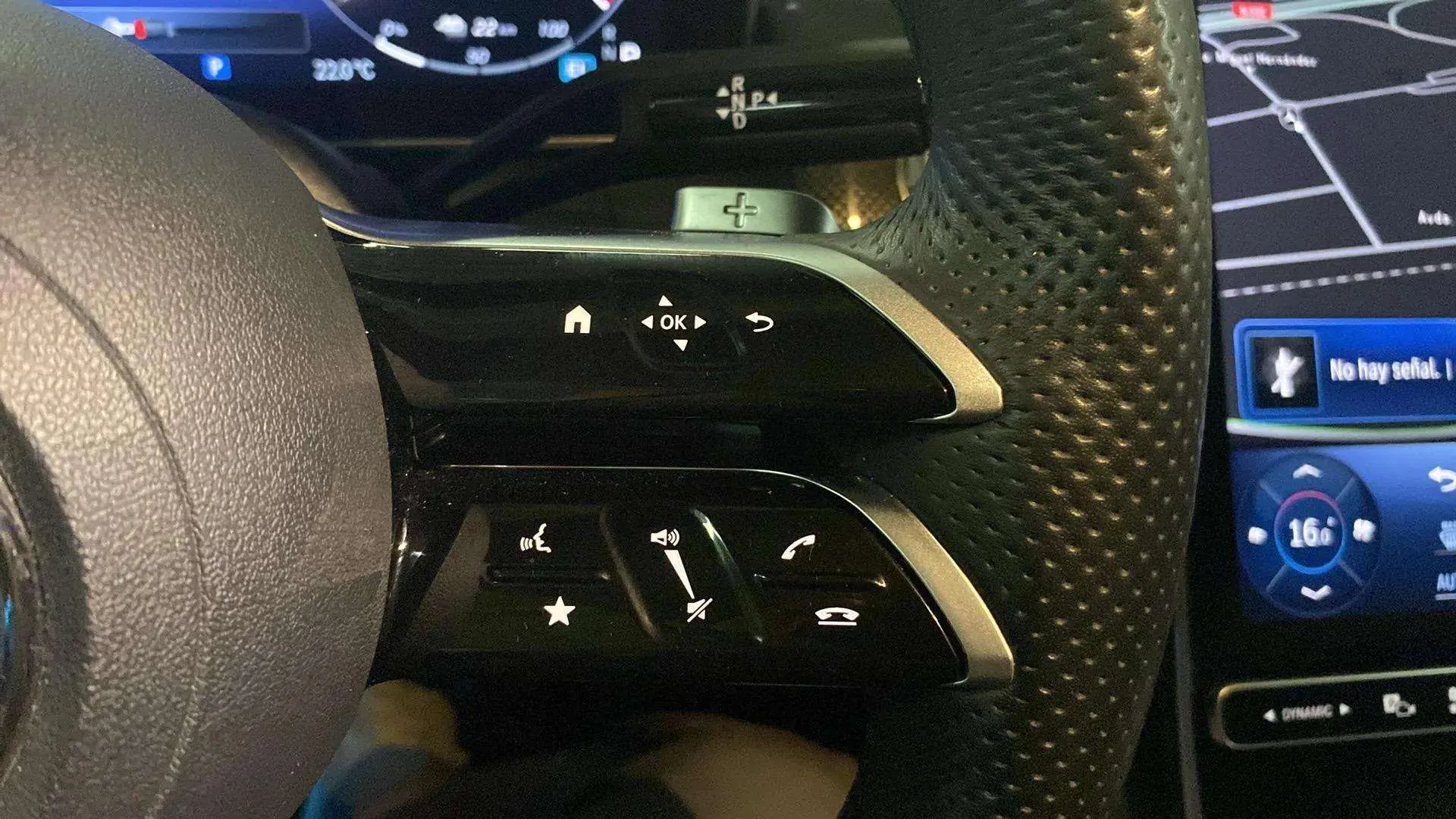 Mercedes-Benz GLC 300 e 4MATIC - foto 16
