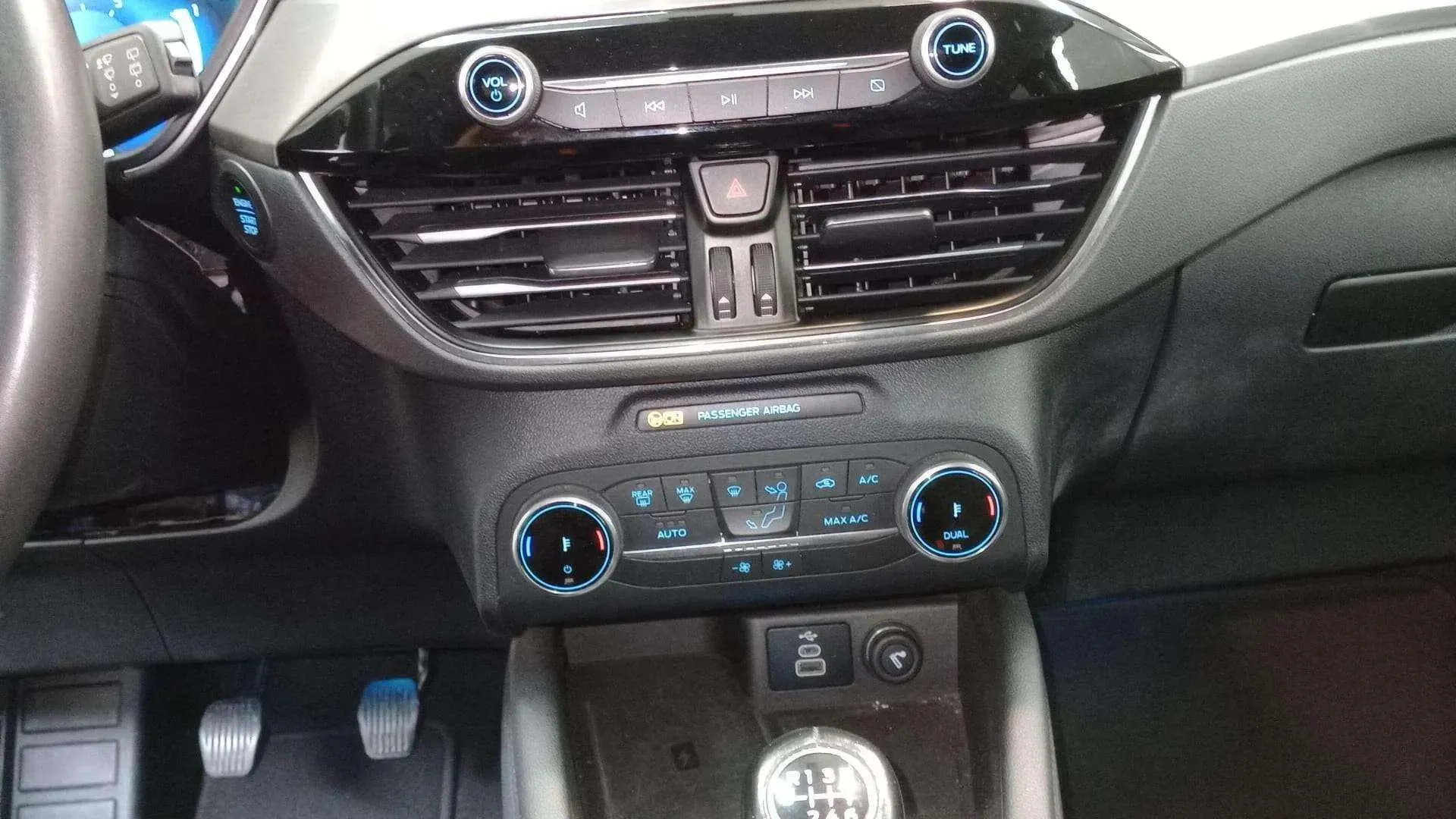 Ford Kuga Titanium 1.5T EcoBoost - foto 6