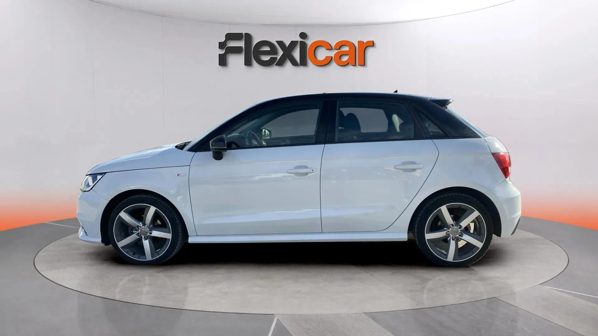 Audi A1 Adrenalin 1.0 TFSI Sportback - foto 4