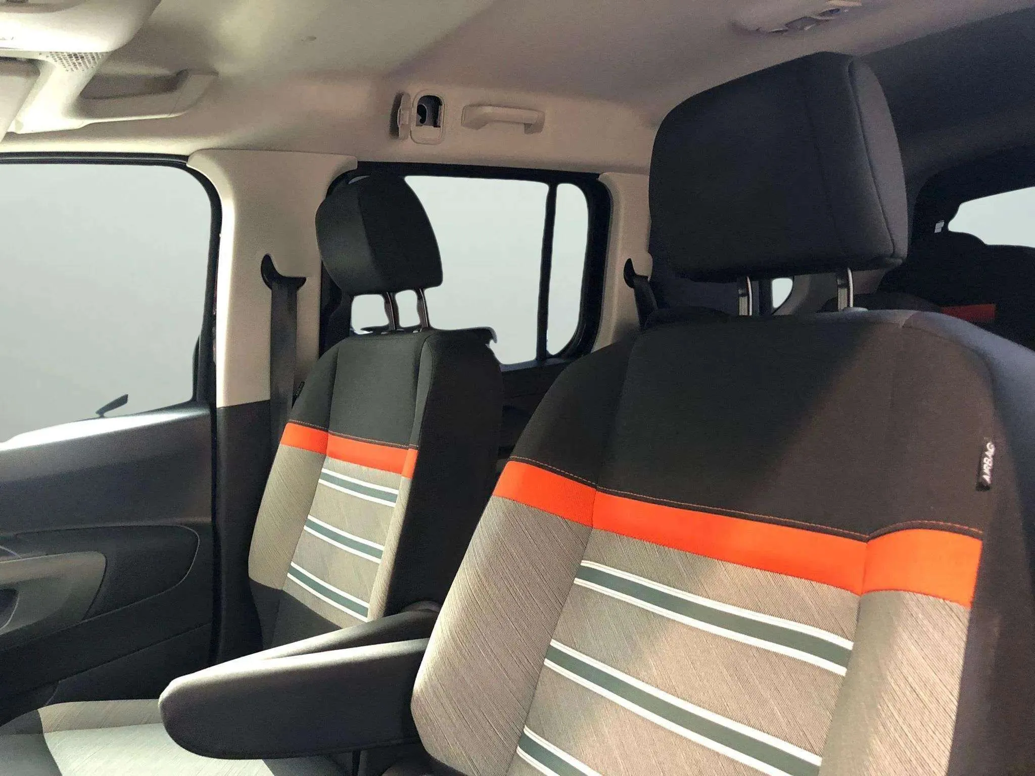 Citroën Berlingo Talla XL BlueHDi 130 Shine 7 plazas - foto 12