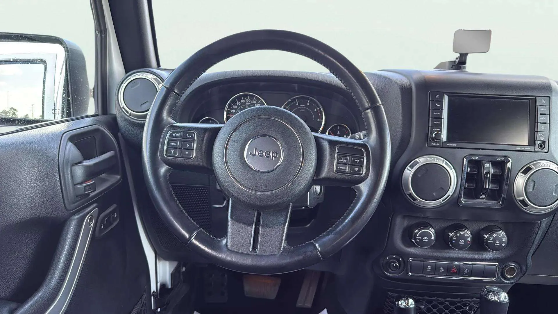 Jeep Wrangler 2.8 CRD Sahara - foto 19