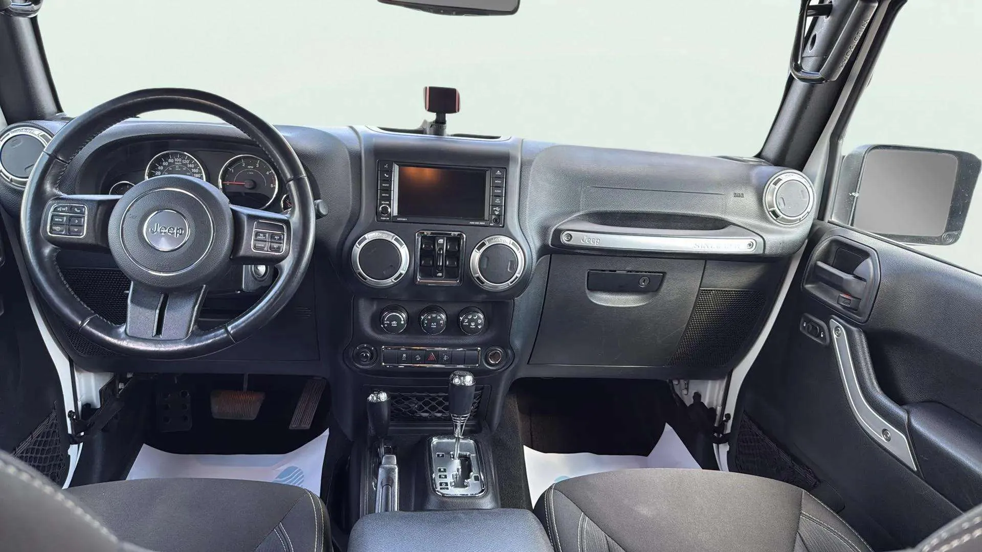 Jeep Wrangler 2.8 CRD Sahara - foto 13