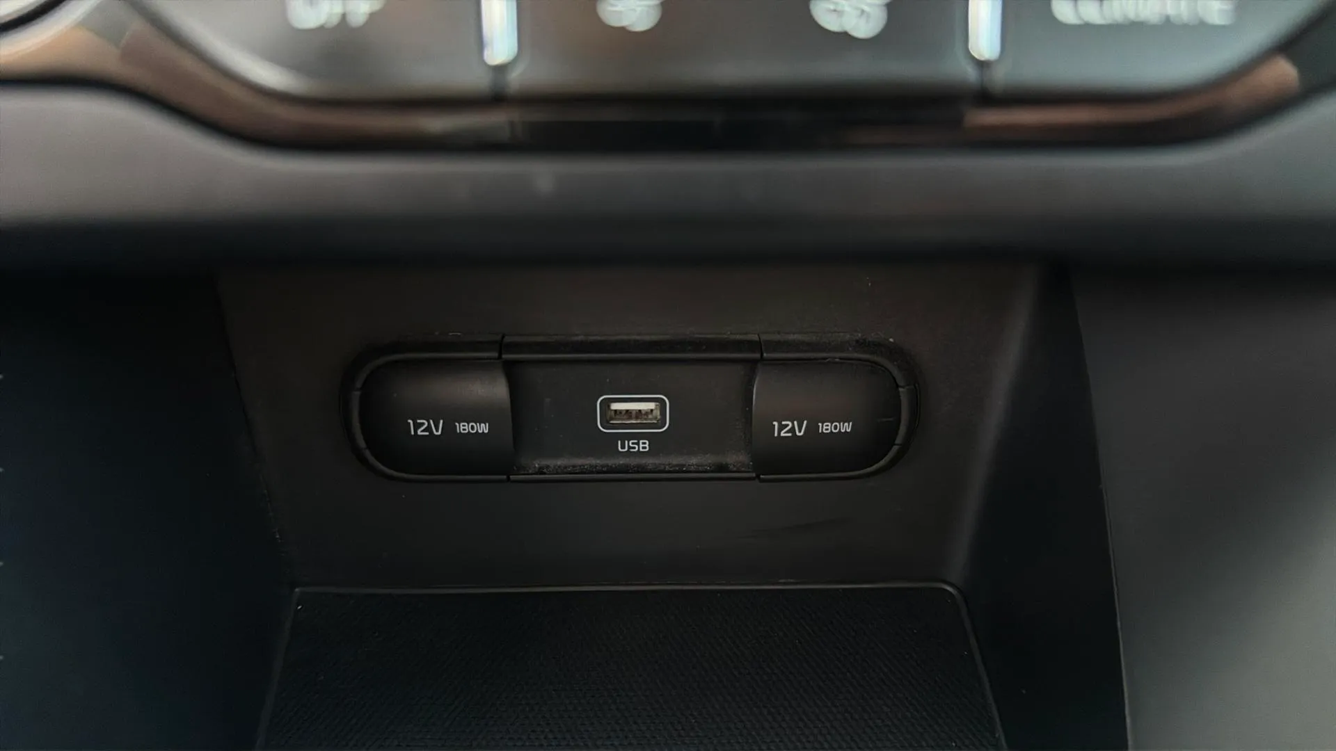 Kia Niro 1.6 GDi HEV Concept - foto 24