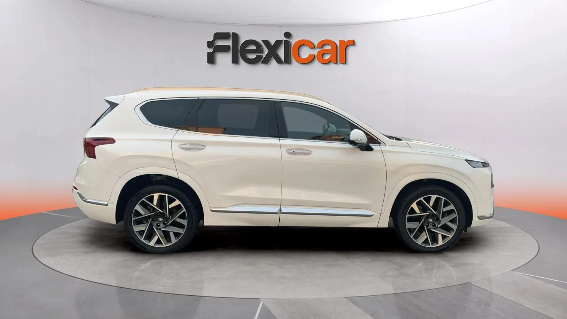 Hyundai Santa Fe 2.2 CRDi Style DCT 4x4 - foto 3