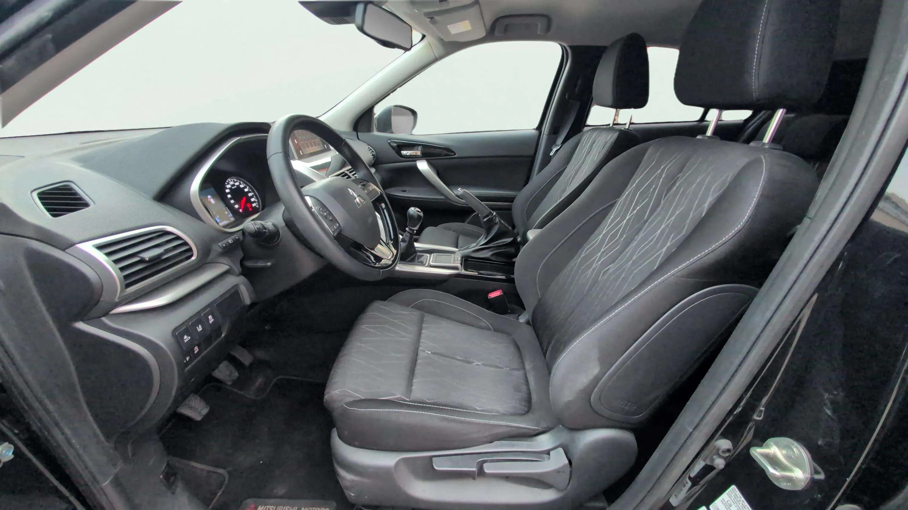 Mitsubishi Eclipse Cross 150T Spirit - foto 21