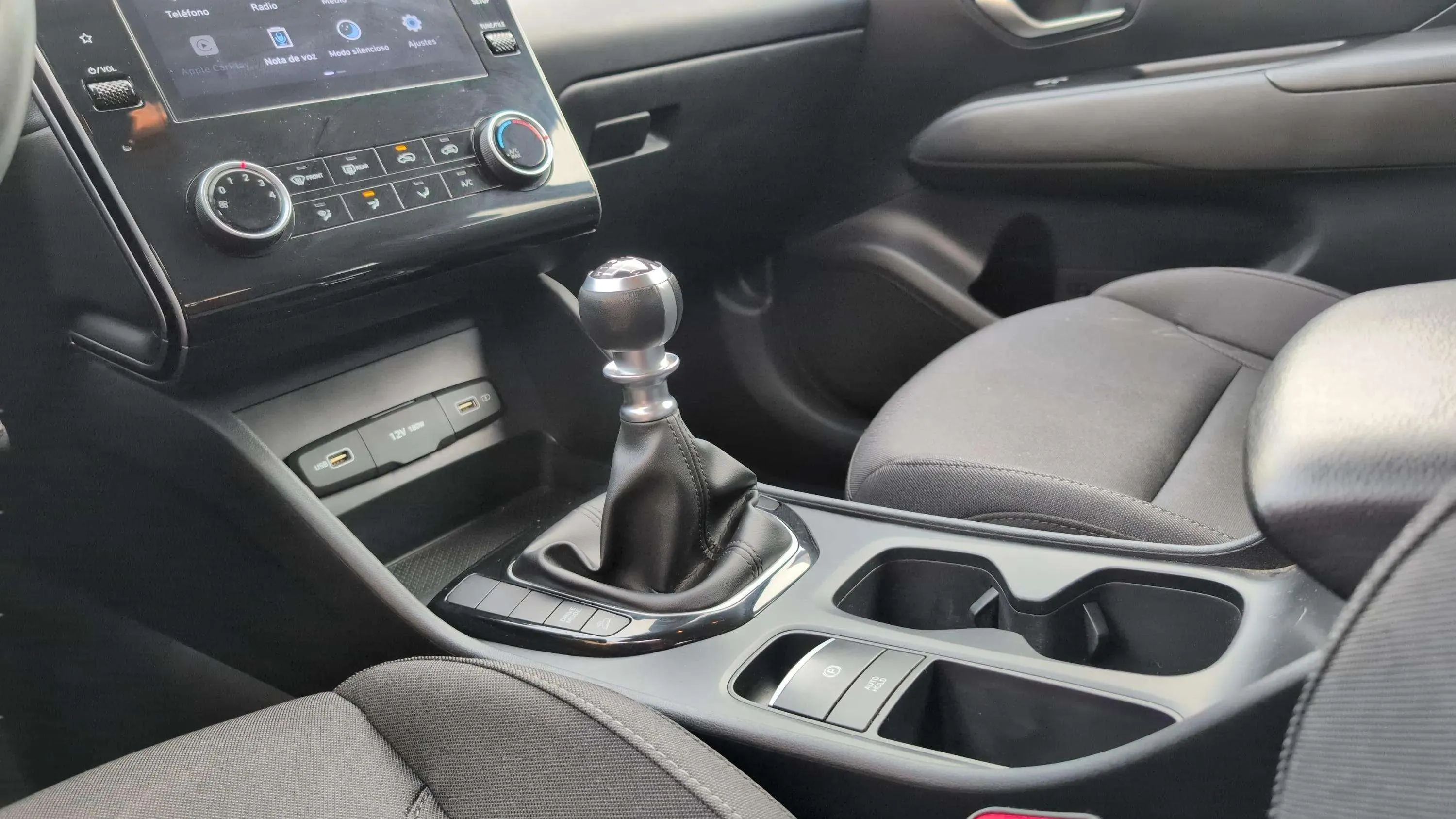 Hyundai Tucson 1.6 CRDi Klass - foto 19