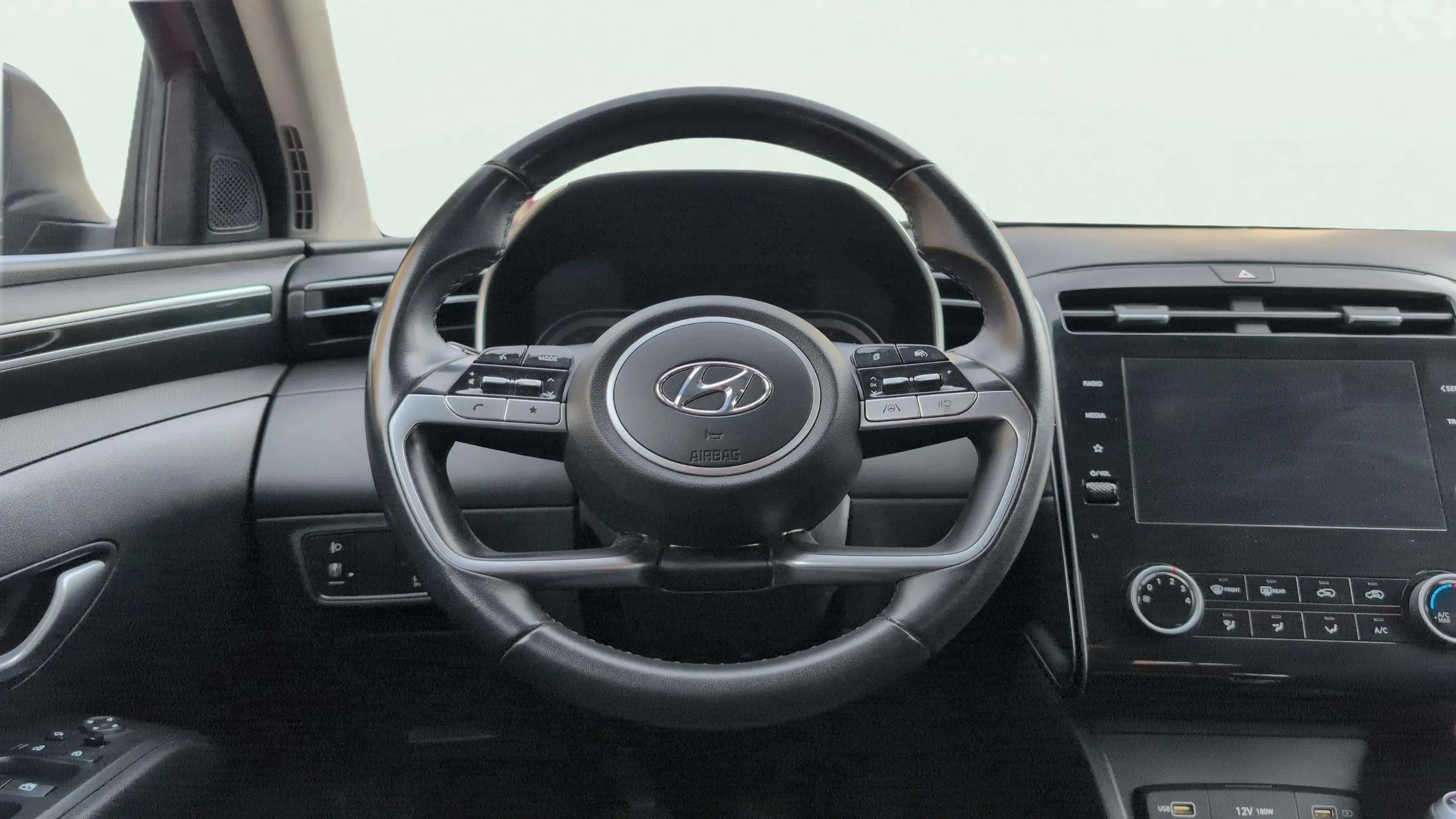 Hyundai Tucson 1.6 CRDi Klass - foto 11