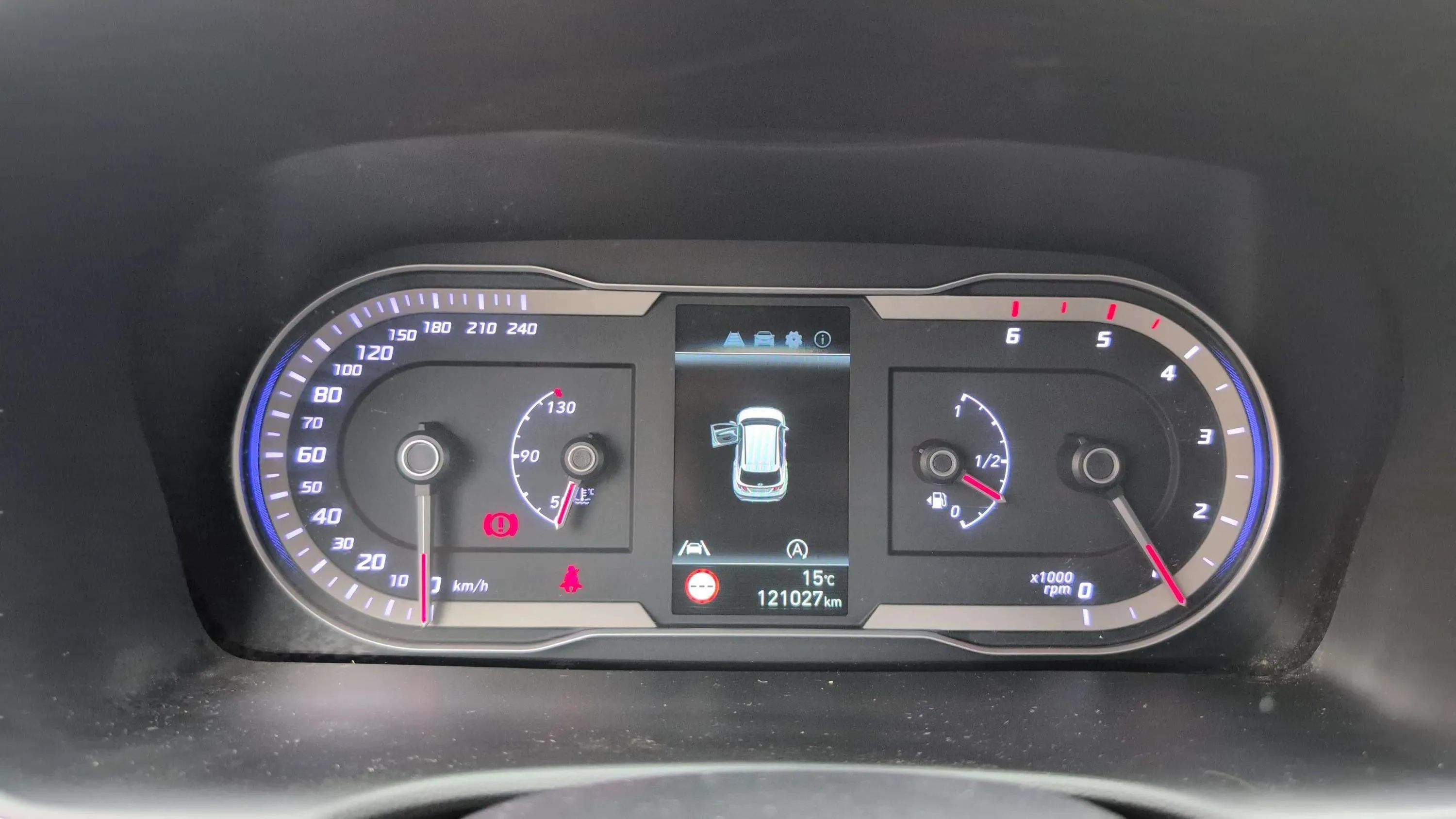 Hyundai Tucson 1.6 CRDi Klass - foto 12