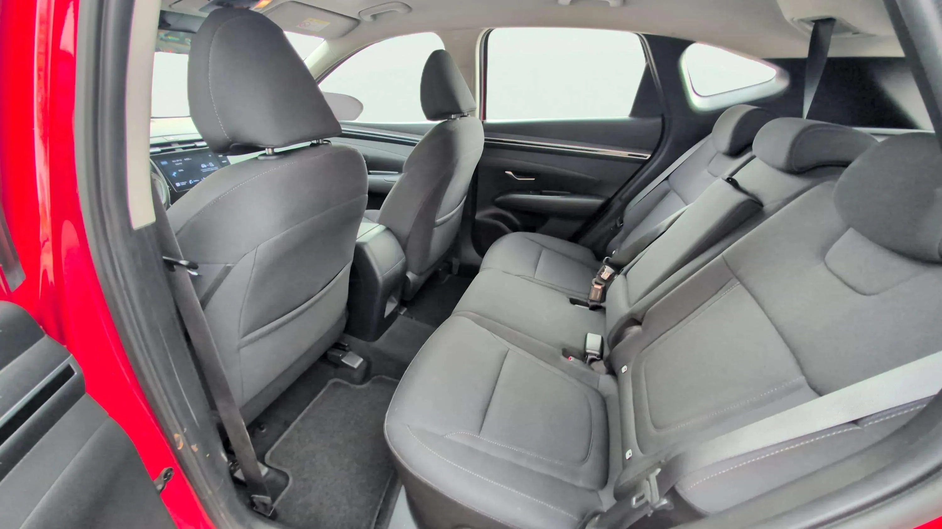 Hyundai Tucson 1.6 CRDi Klass - foto 24