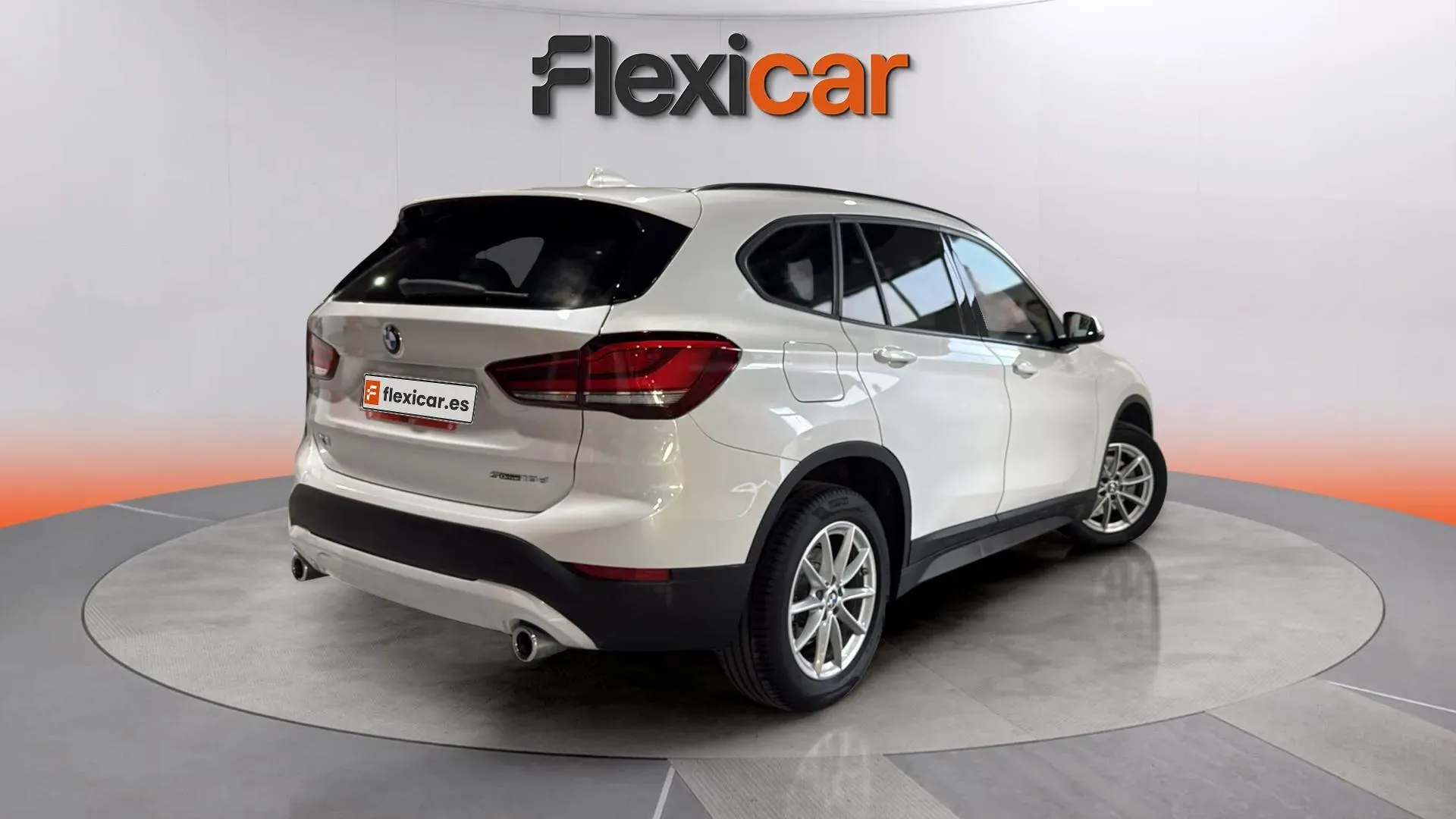 BMW X1 sDrive18dA Business - foto 7