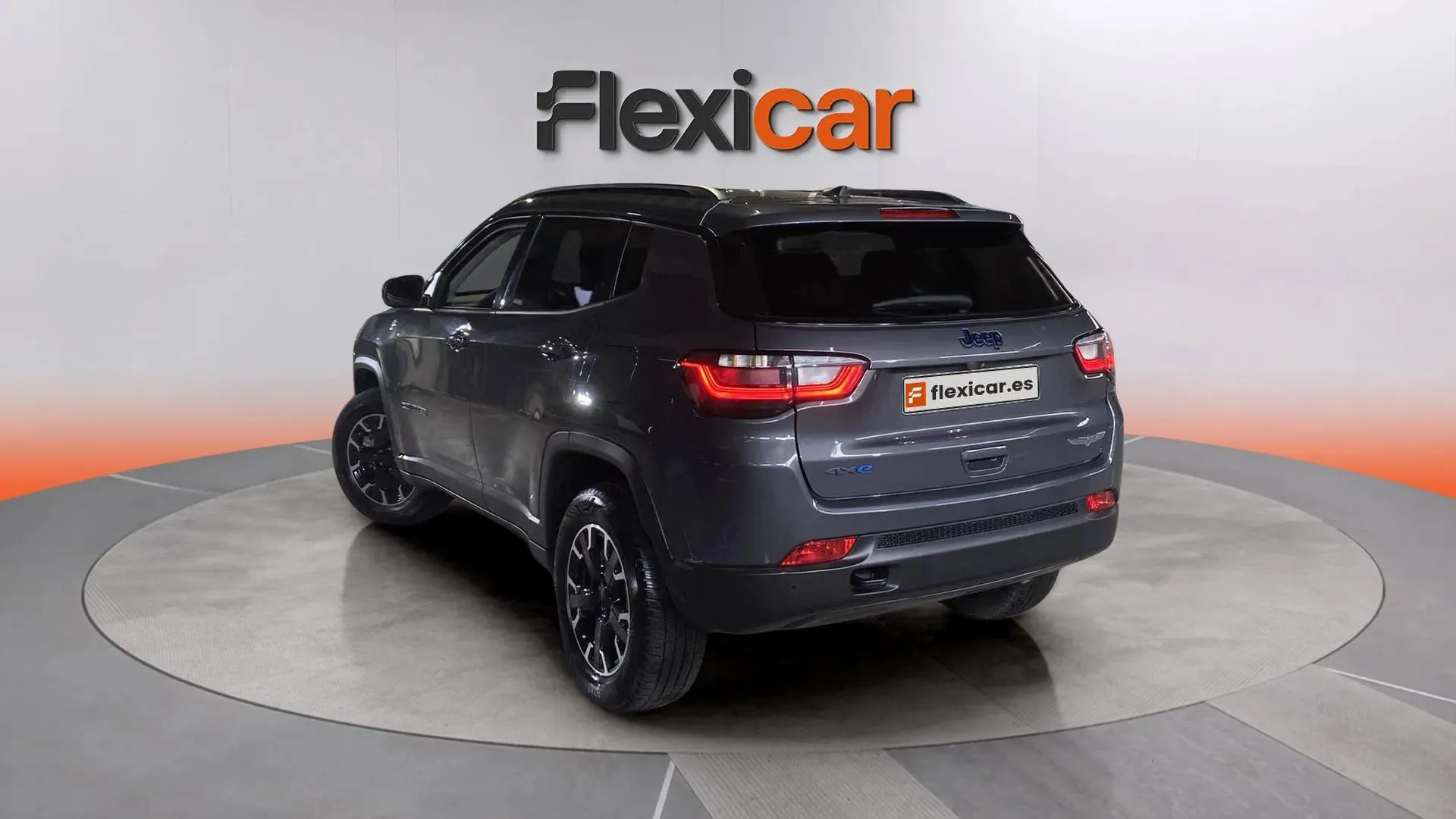Jeep Compass 1.3 PHEV S AWD - foto 6