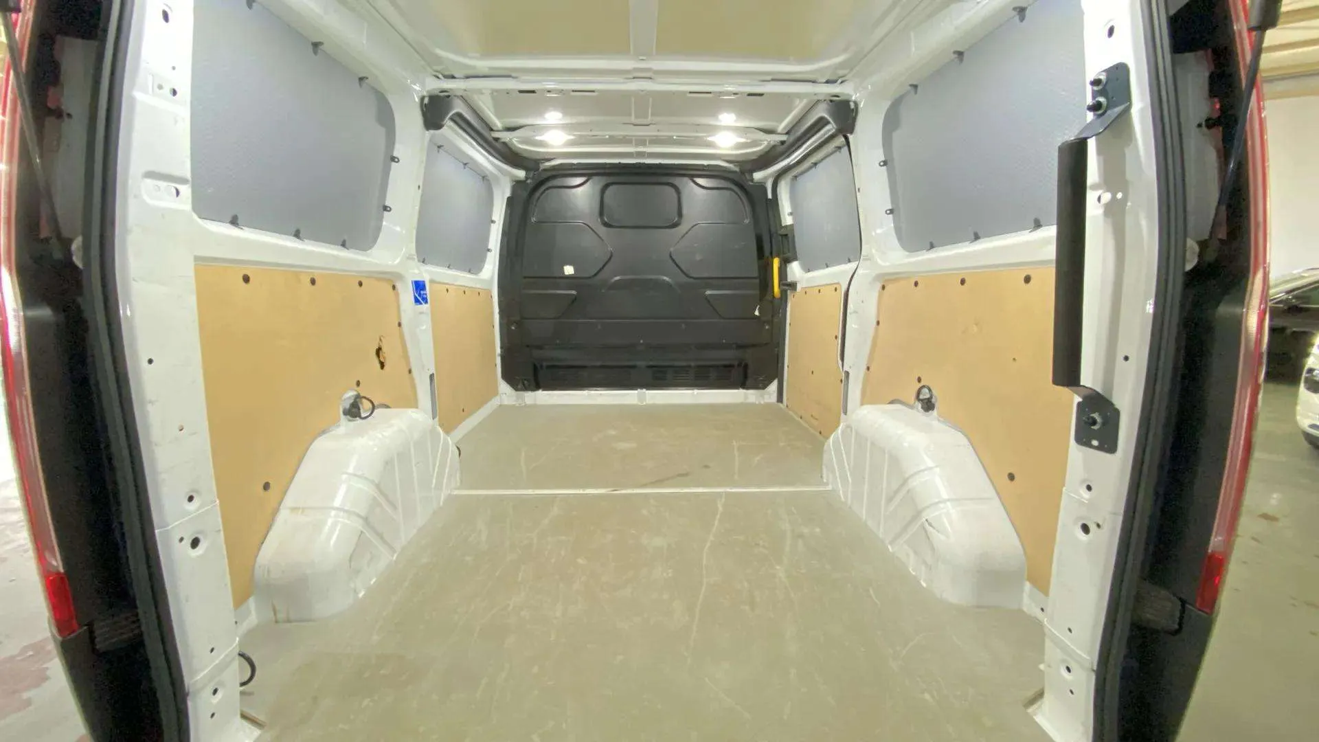 Ford Transit Custom 2.0 Diesel - foto 23