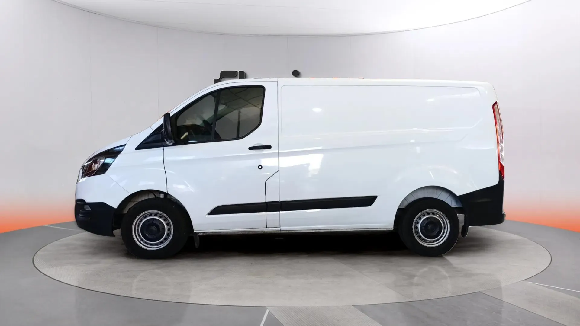 Ford Transit Custom 2.0 Diesel - foto 6