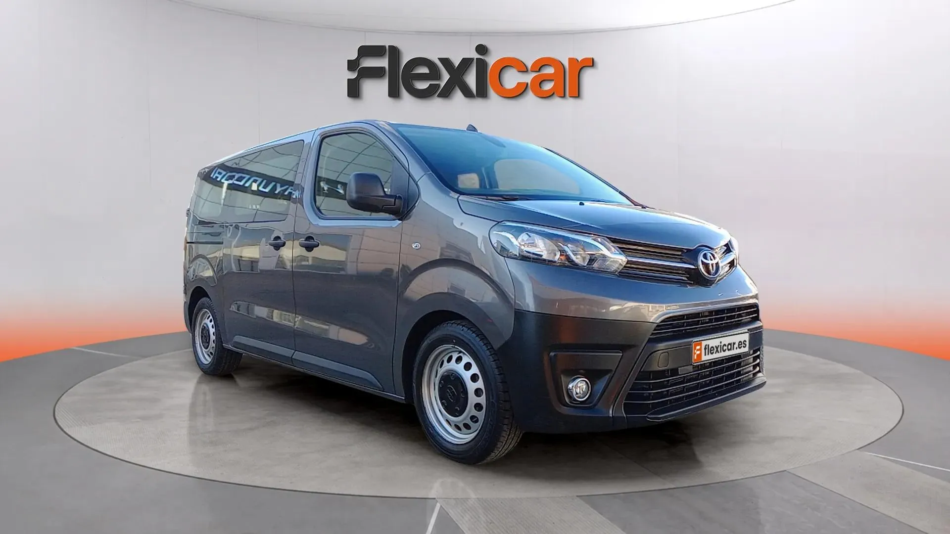 toyota proace verso