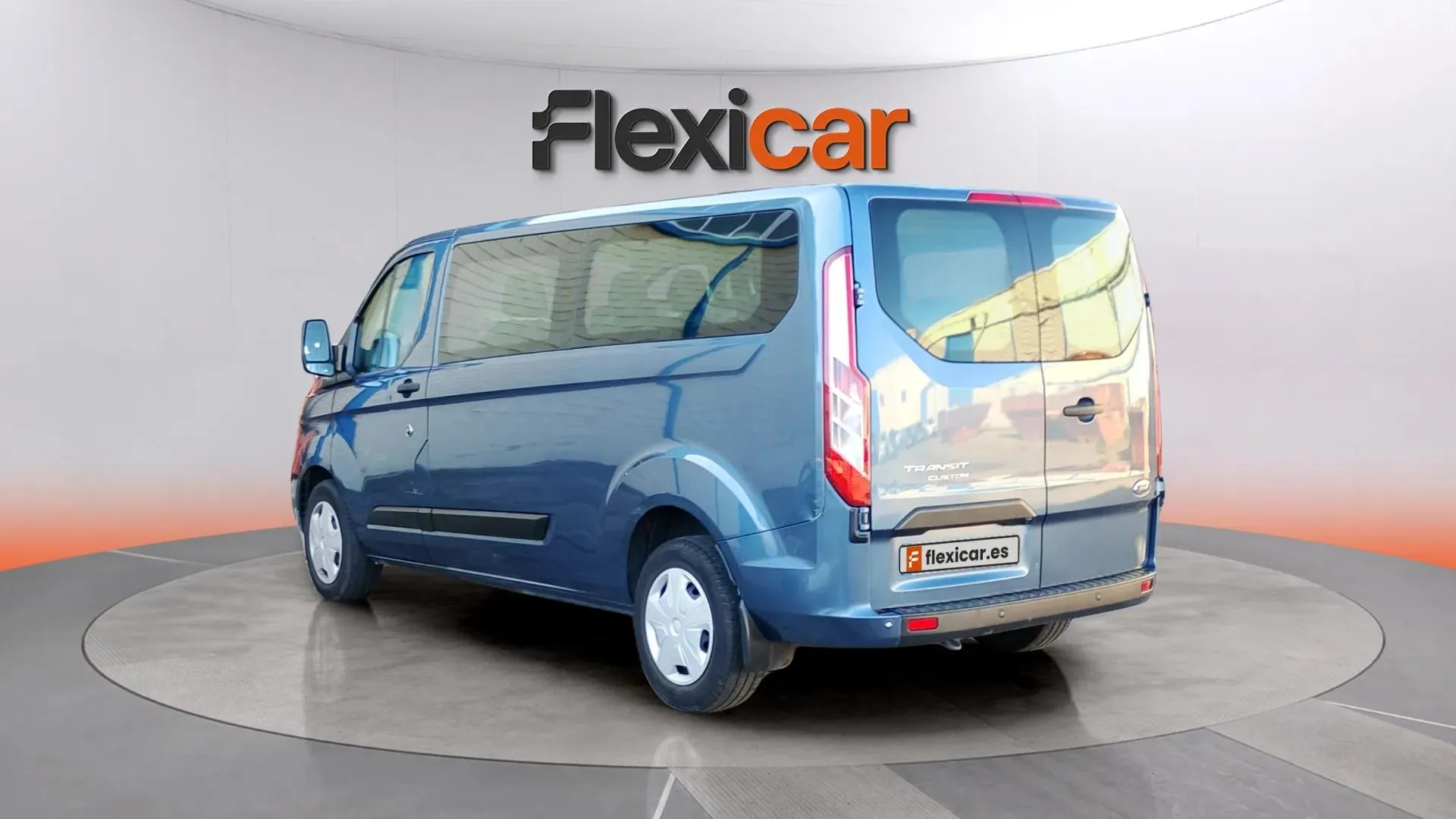 Ford Transit Custom Kombi FT 320 L2 Trend 2.0 Ecobule - foto 4