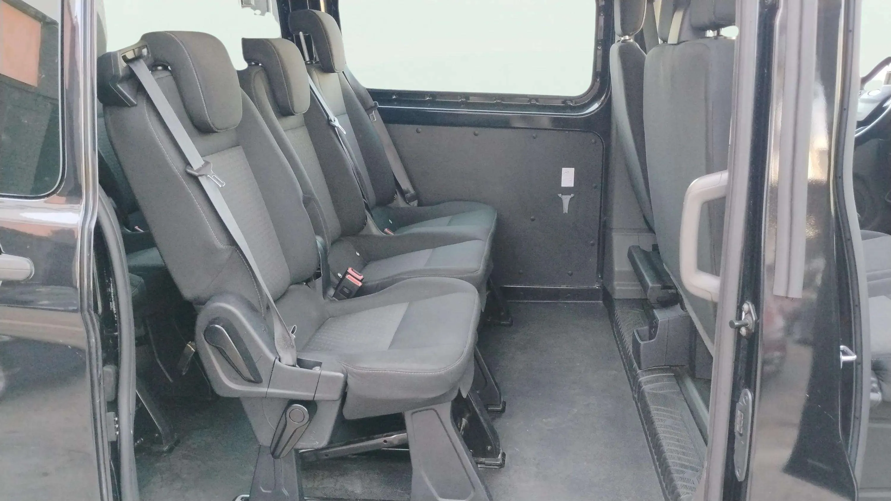 Ford Transit Custom Kombi FT 320 L2 Trend 2.0 Ecobule - foto 12